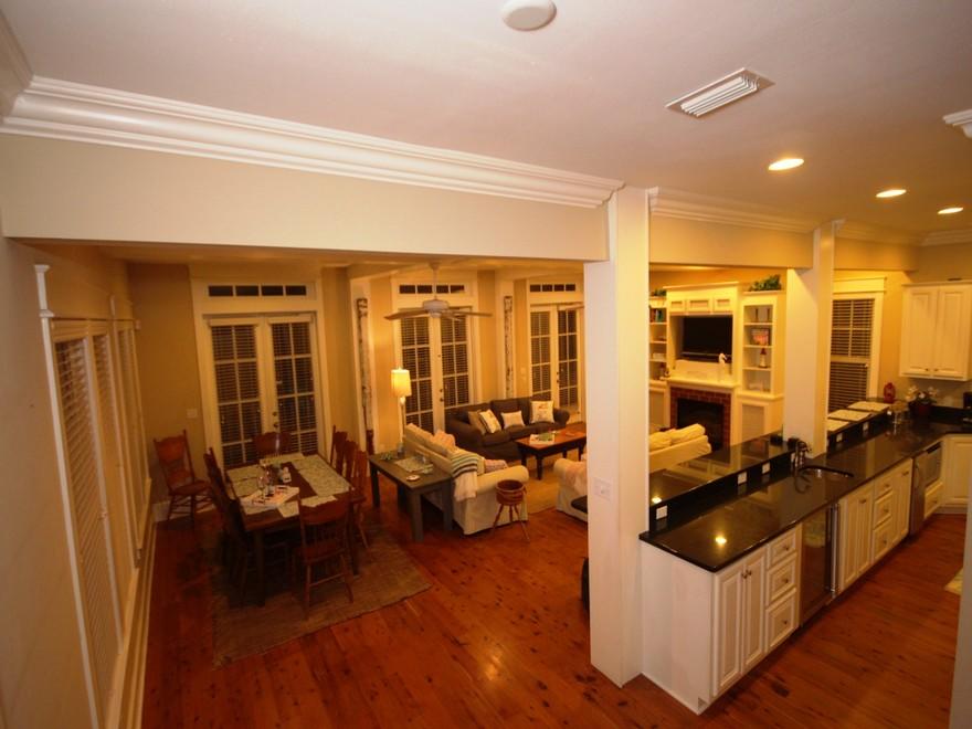 SUMMER'S EDGE - Residential