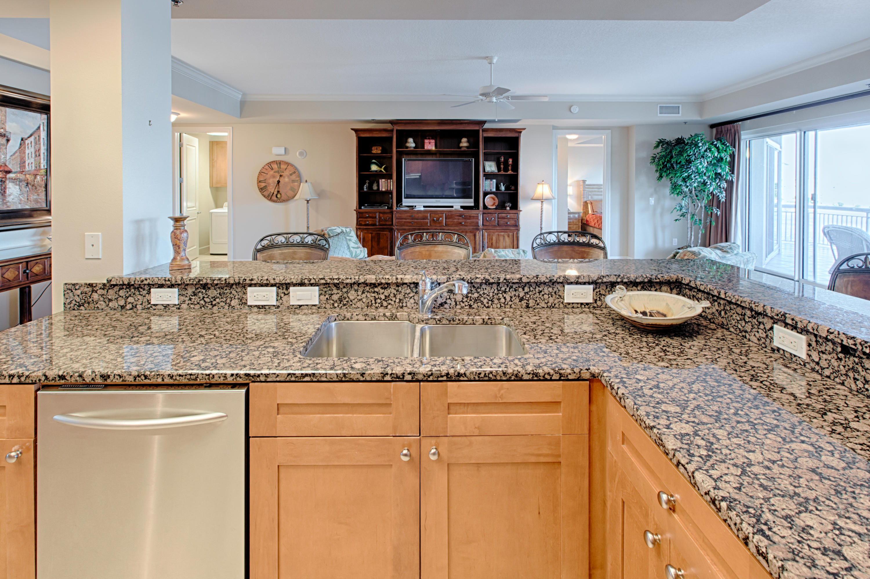 HARBOR LANDING - Residential