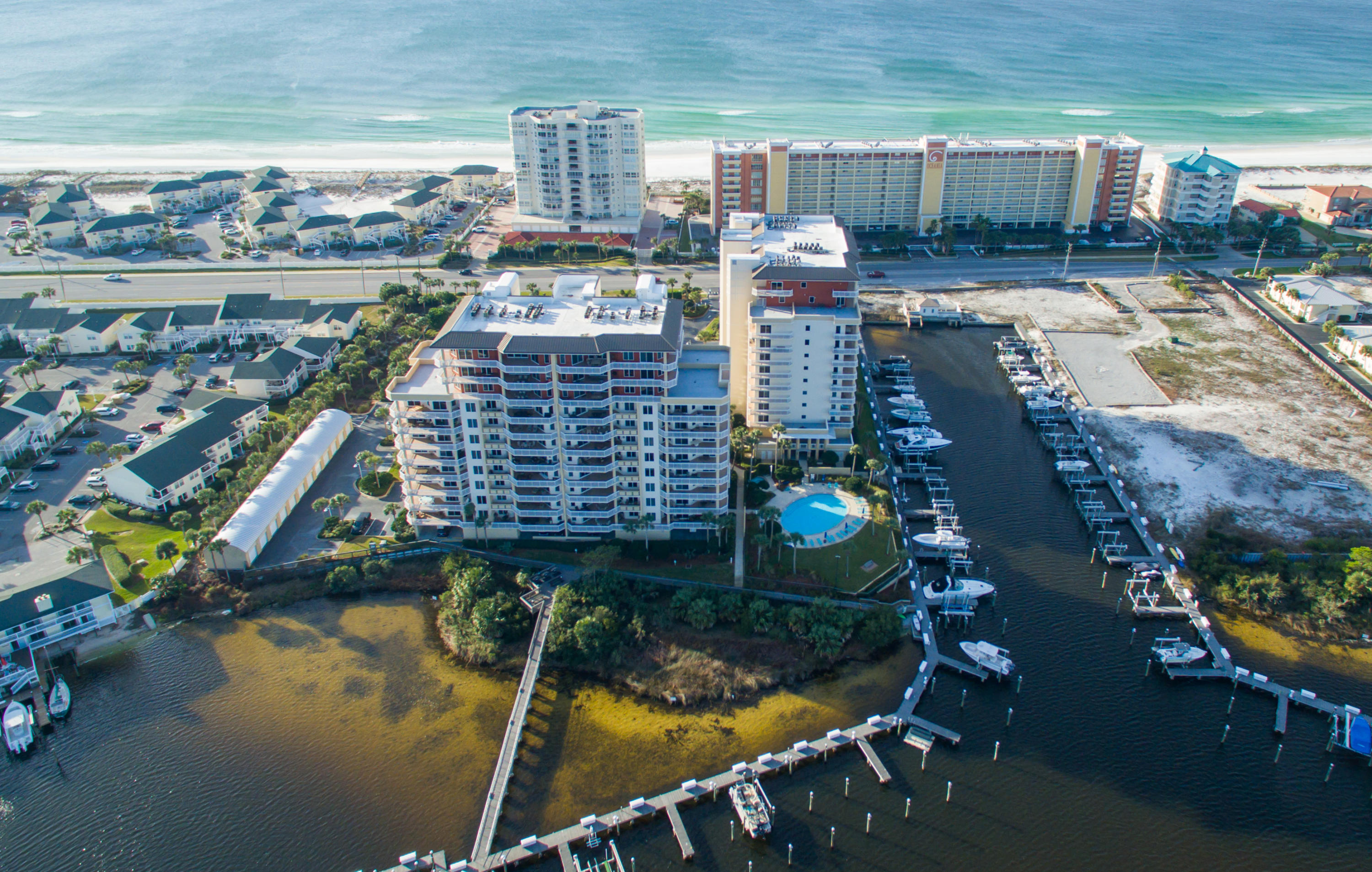 HARBOR LANDING - Residential