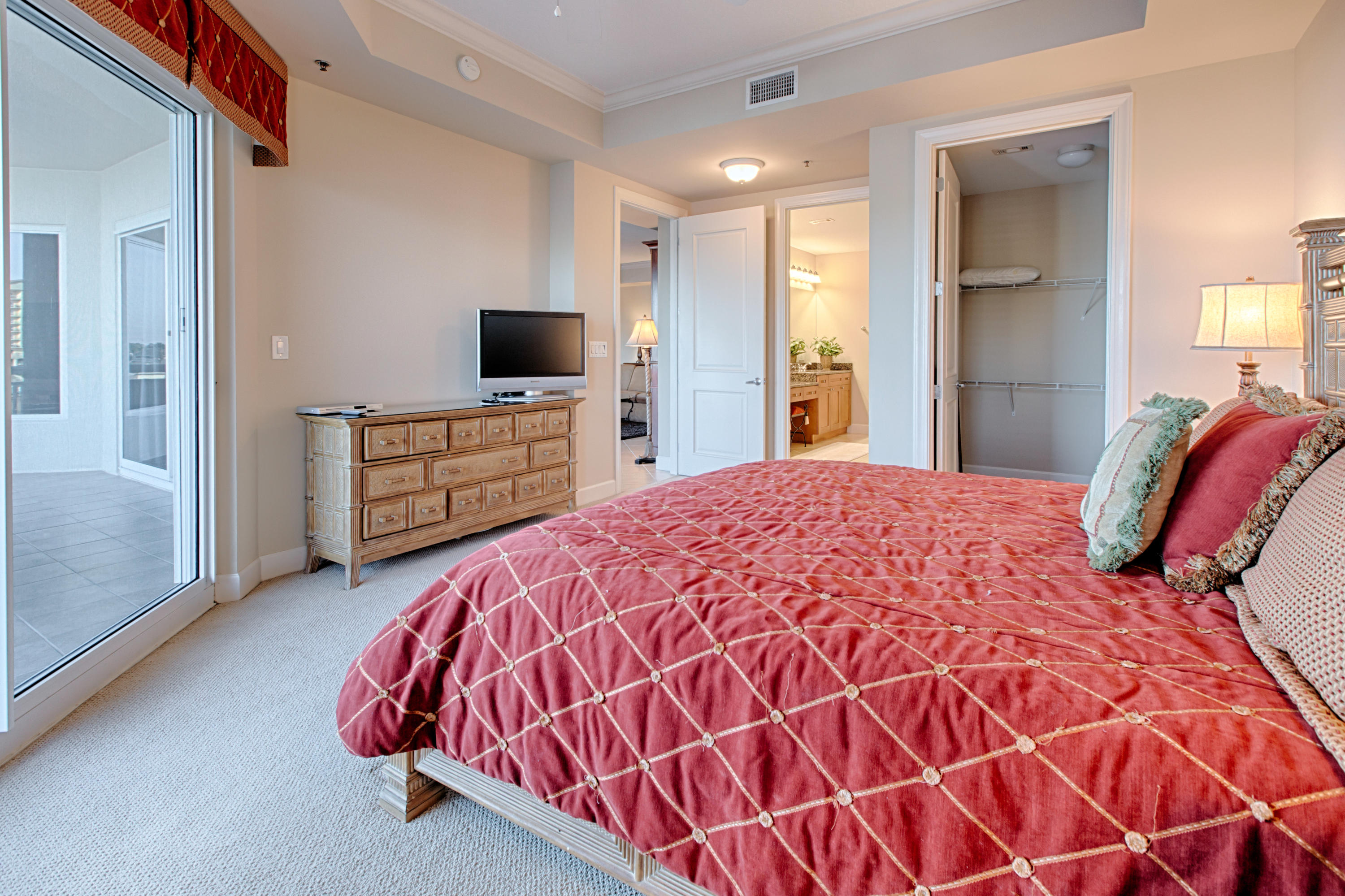 HARBOR LANDING - Residential