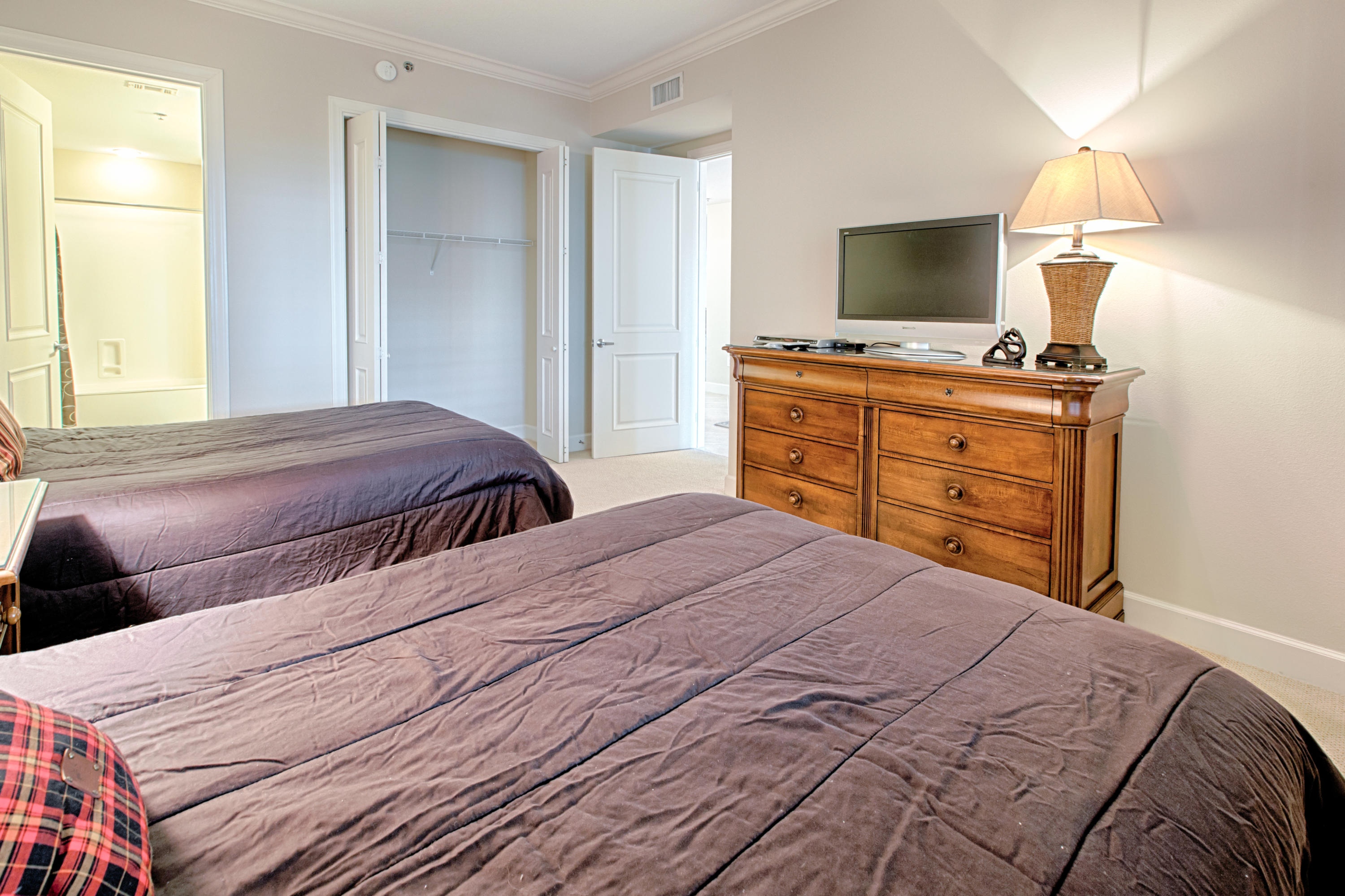 HARBOR LANDING - Residential