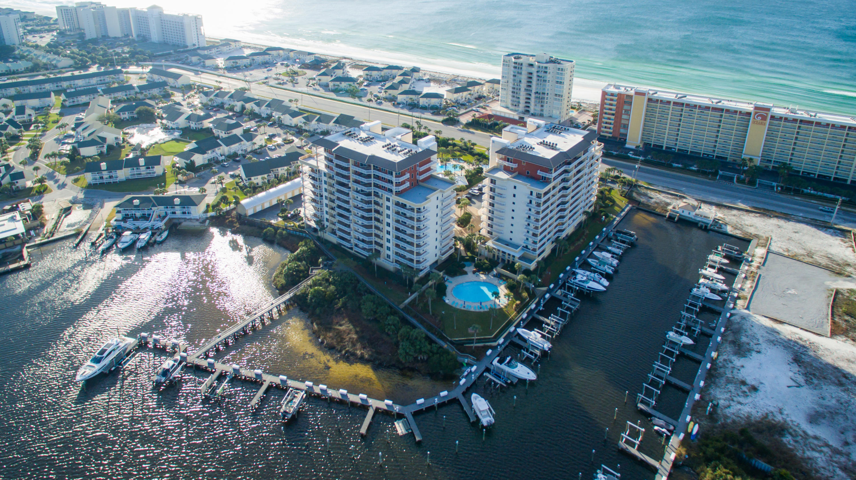HARBOR LANDING - Residential