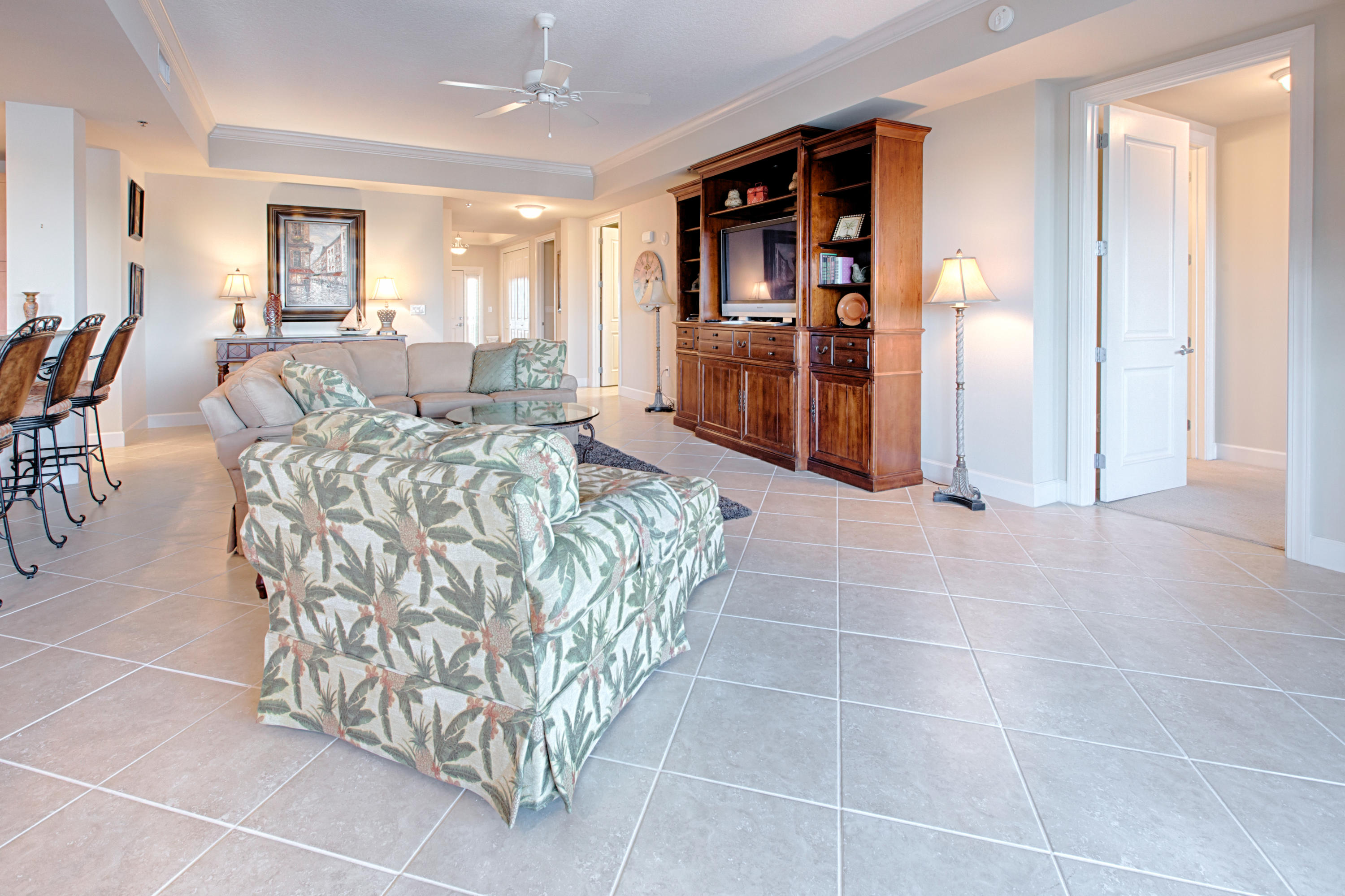 HARBOR LANDING - Residential