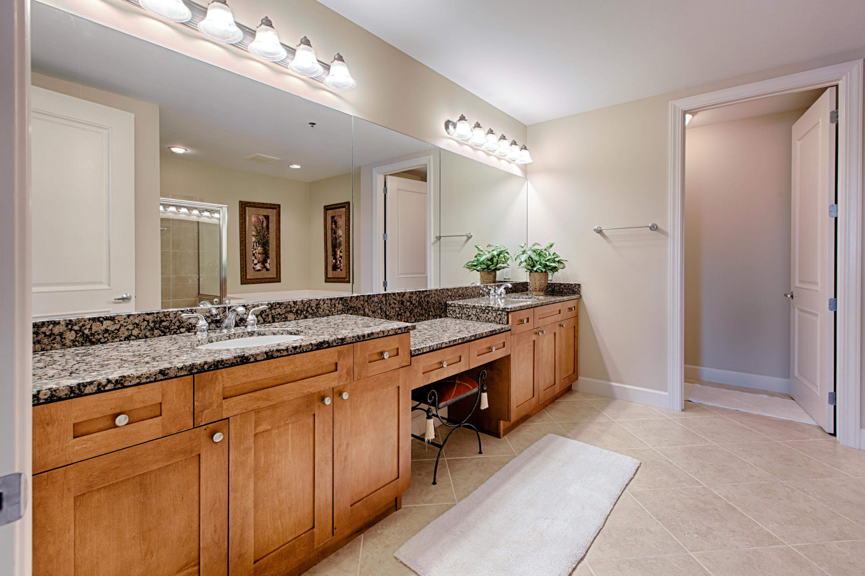 HARBOR LANDING - Residential