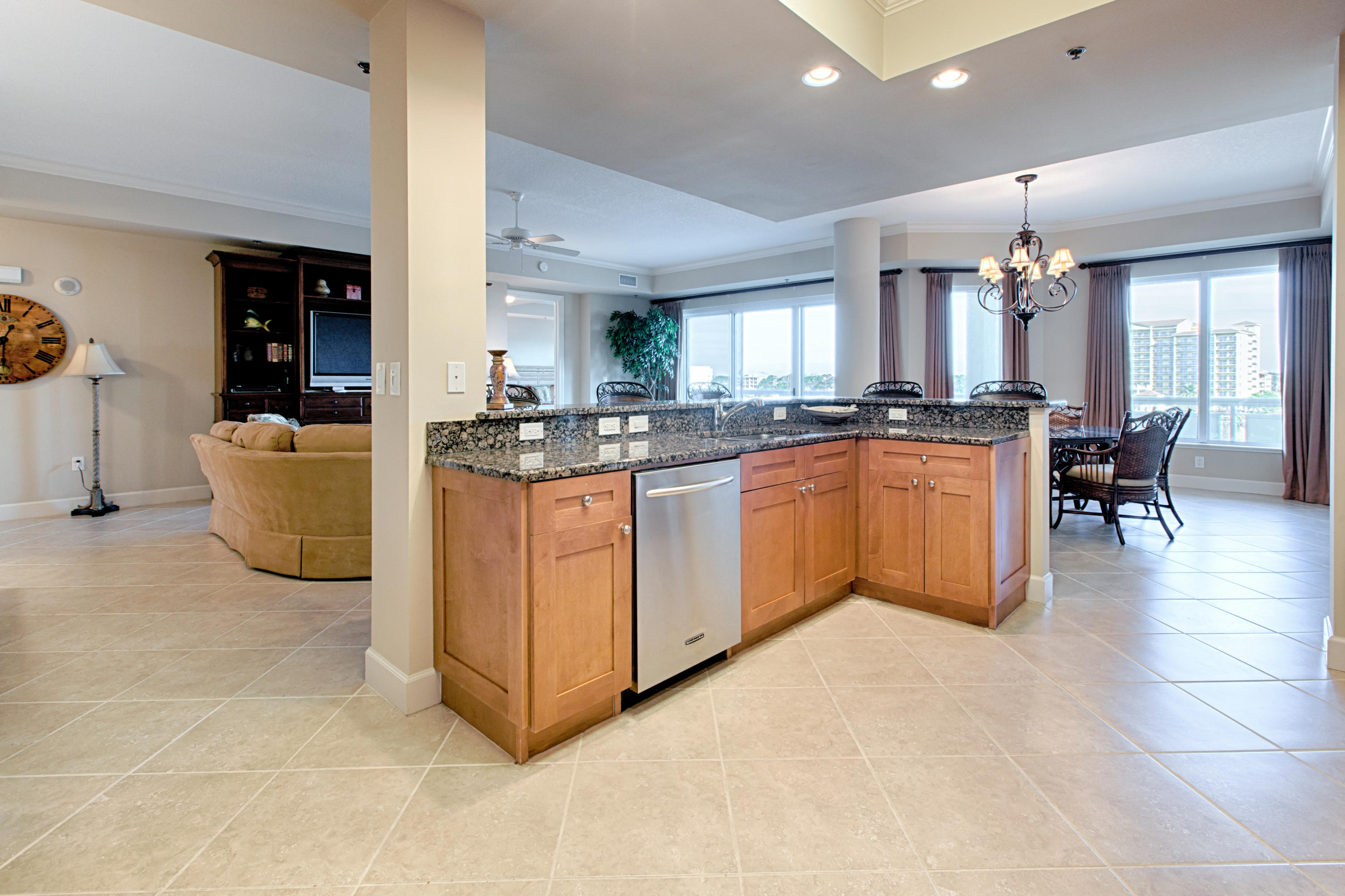 HARBOR LANDING - Residential