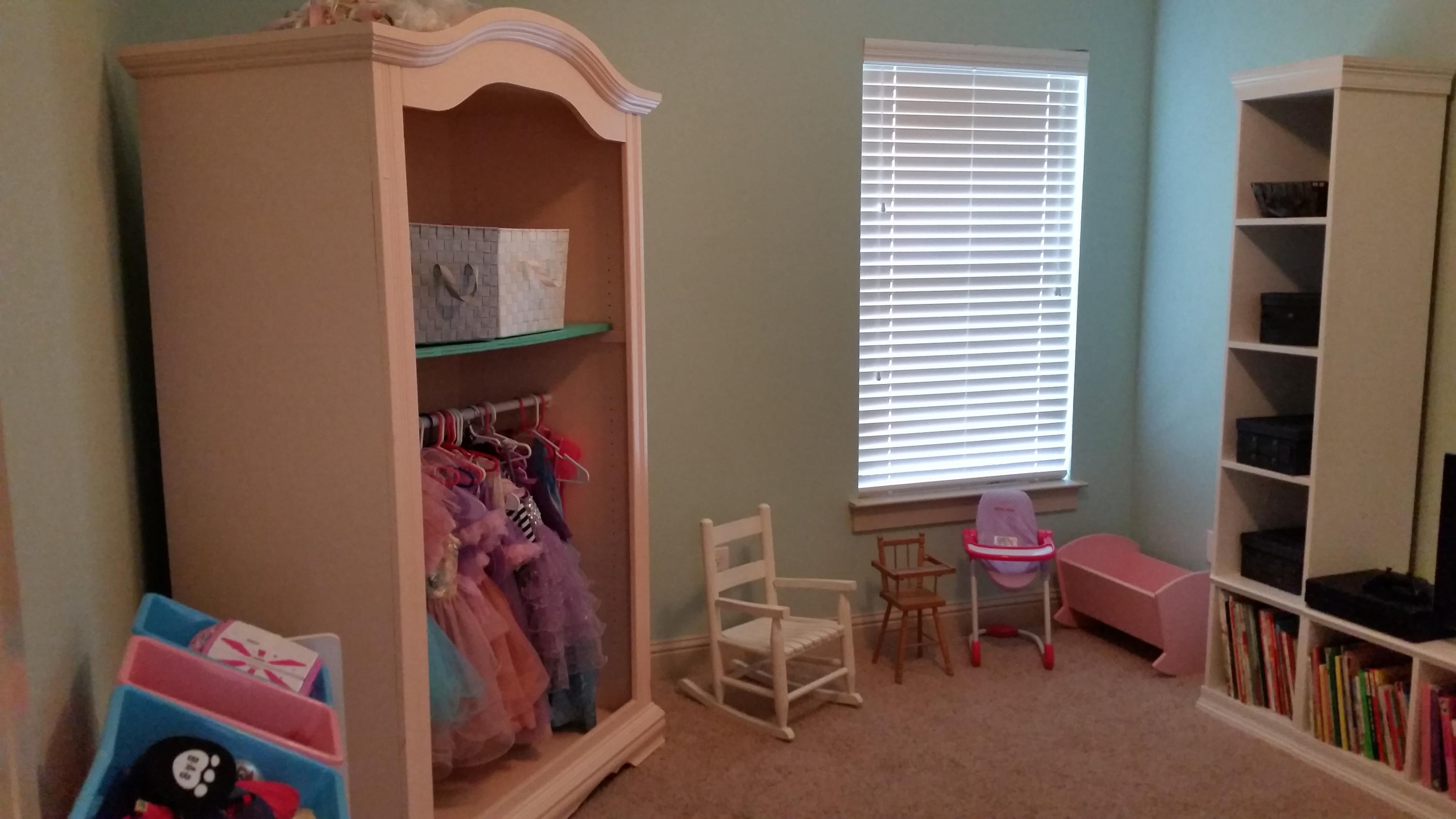 LAKE ARTHUR ESTATES - Residential