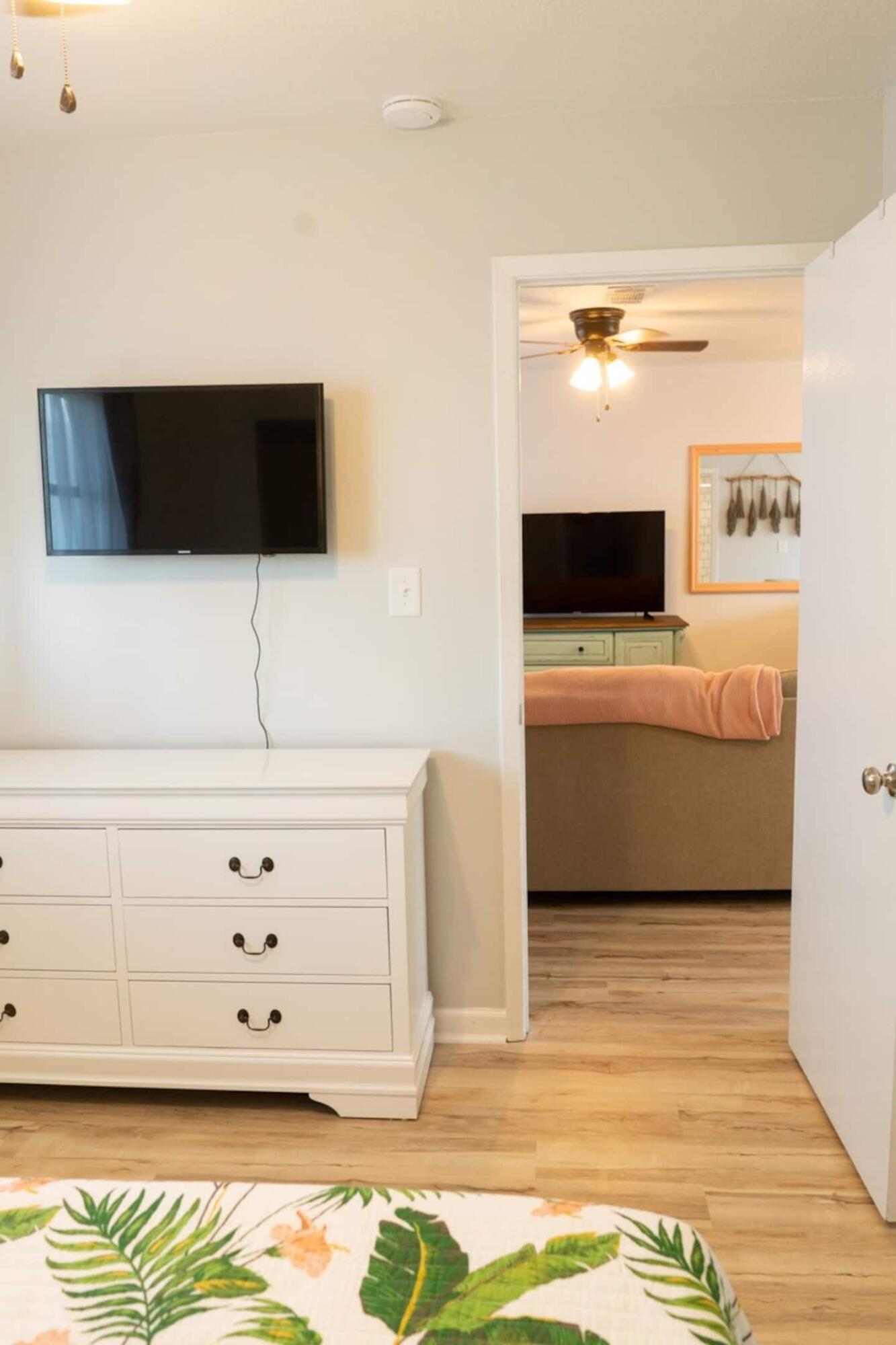 ISLAND GARDENS CONDO - Residential