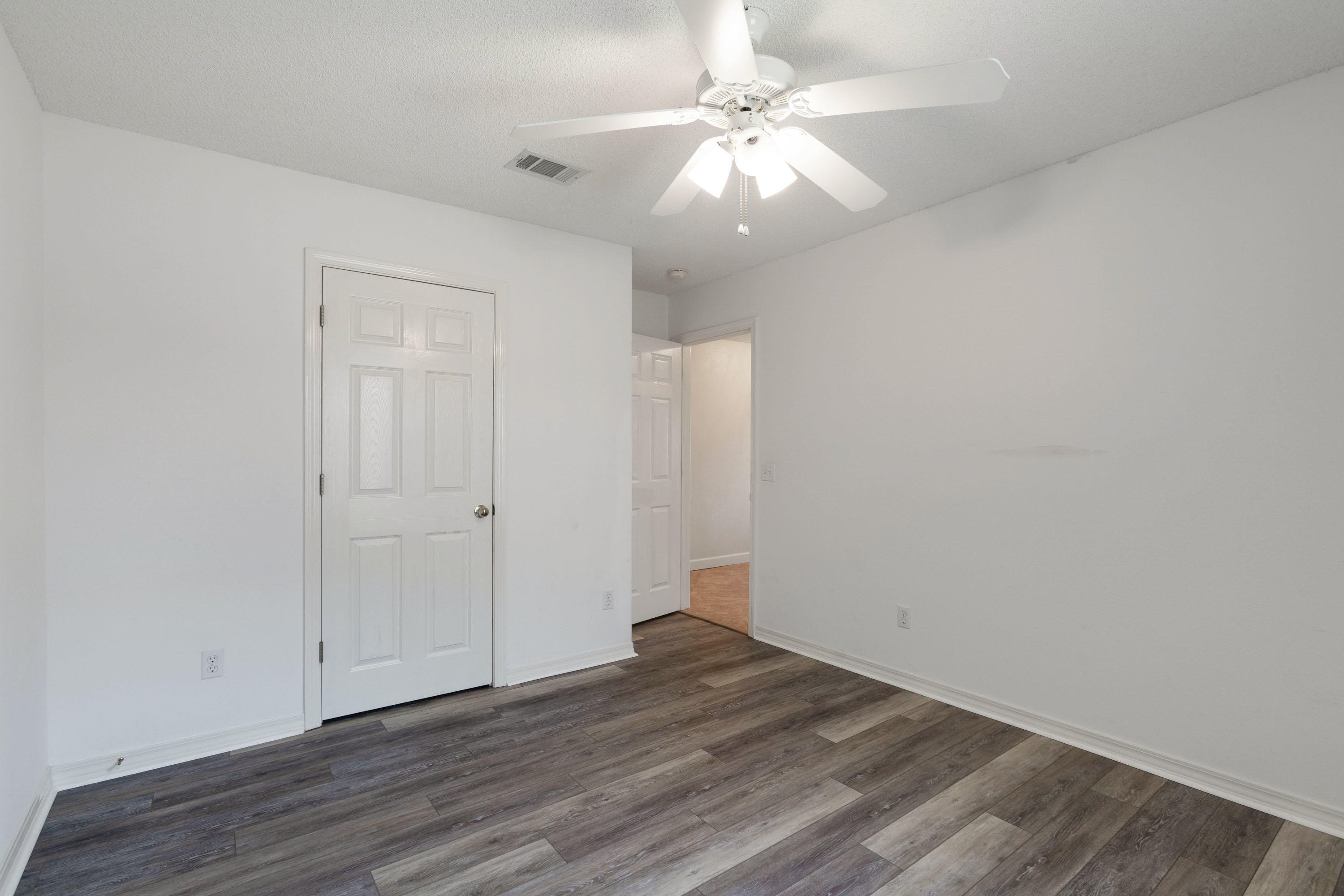 EMERALD VILLAGE S/D - Residential