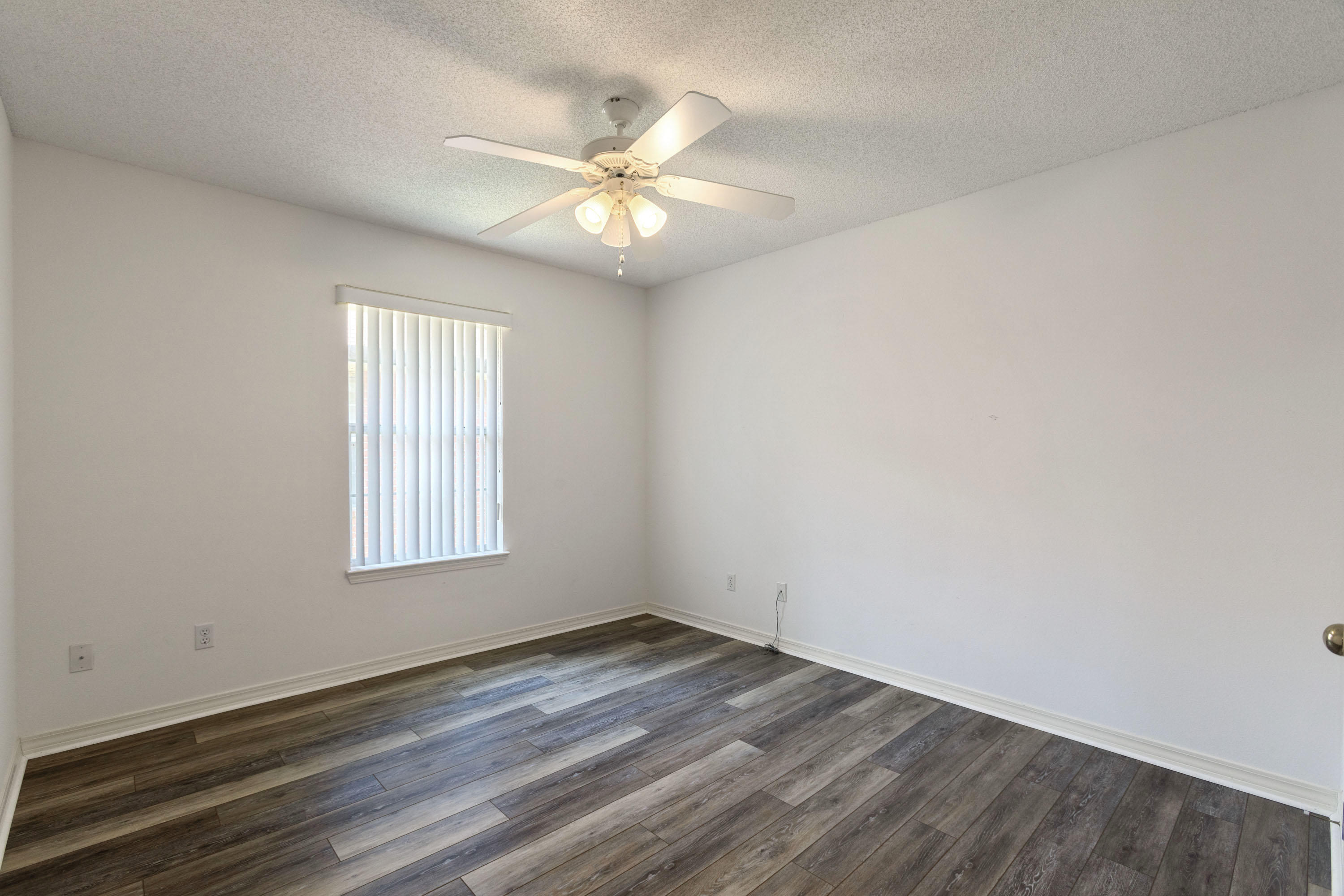 EMERALD VILLAGE S/D - Residential