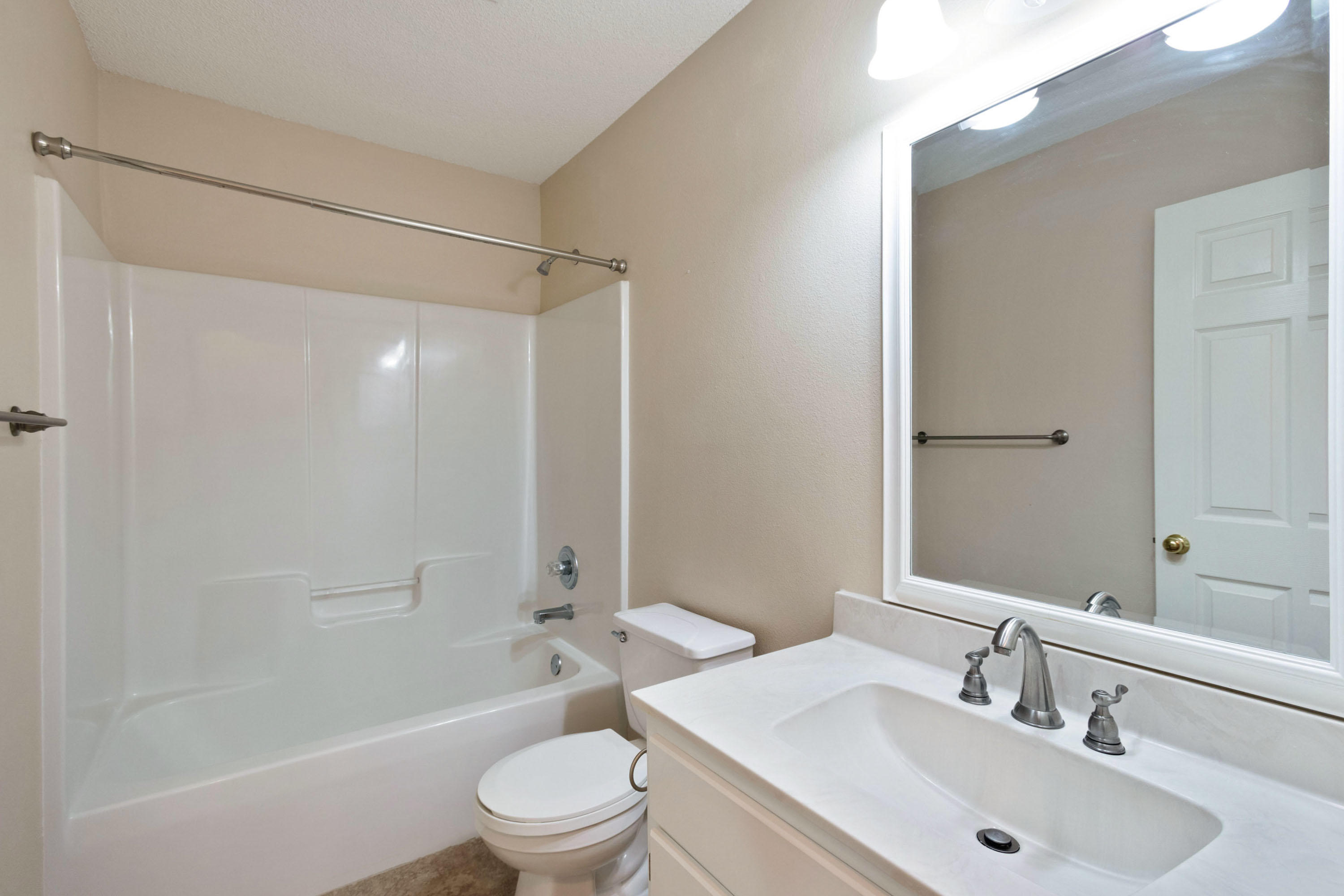 EMERALD VILLAGE S/D - Residential