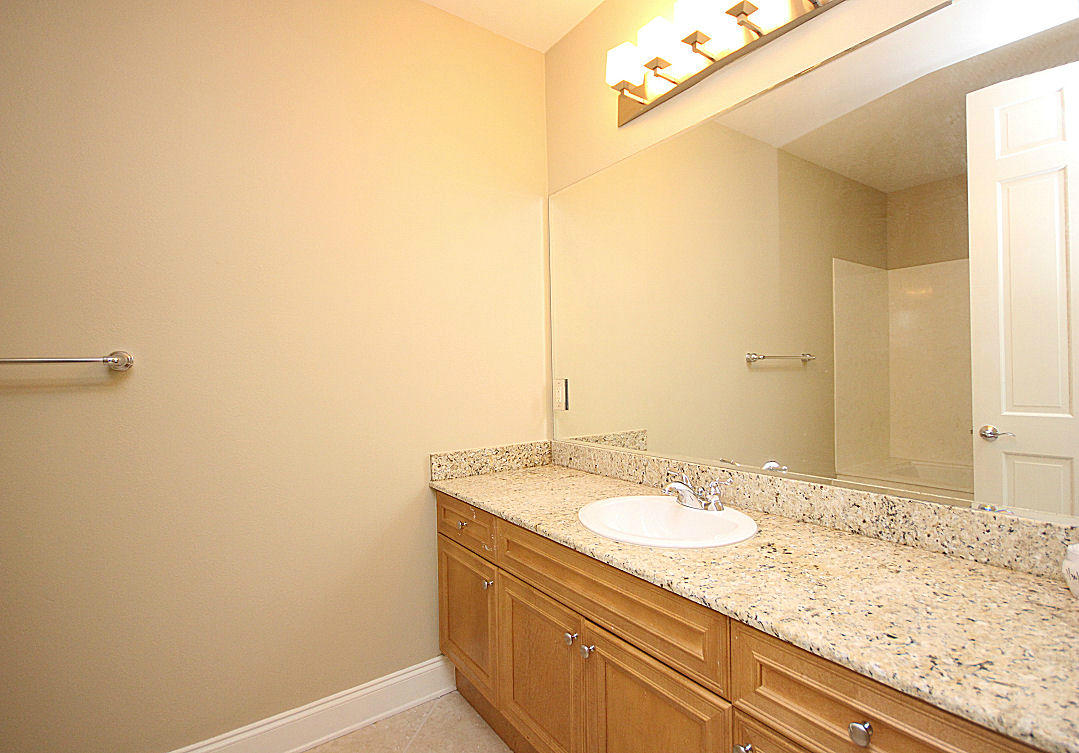 SIDES MORENO POINT WEST - Residential