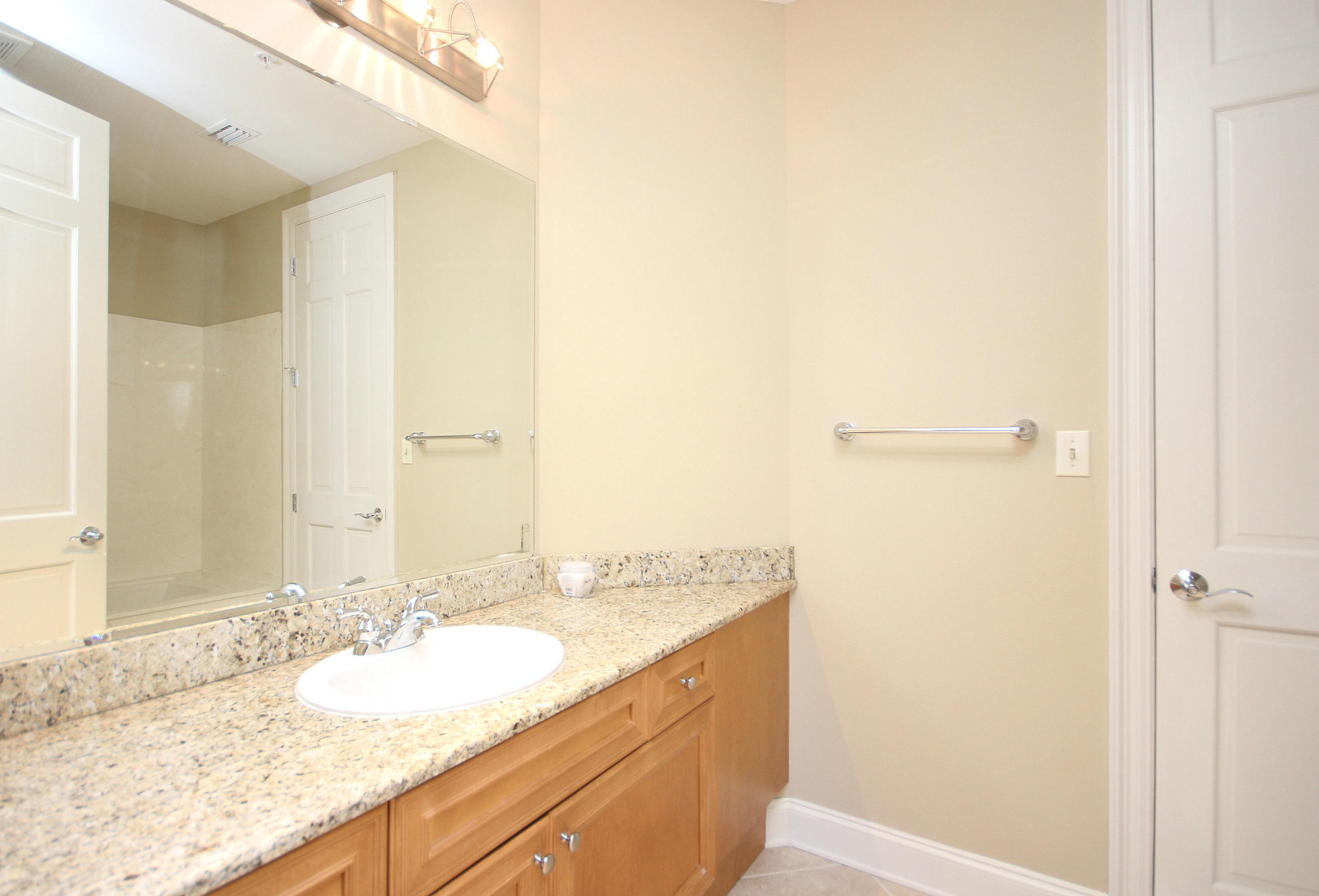 SIDES MORENO POINT WEST - Residential