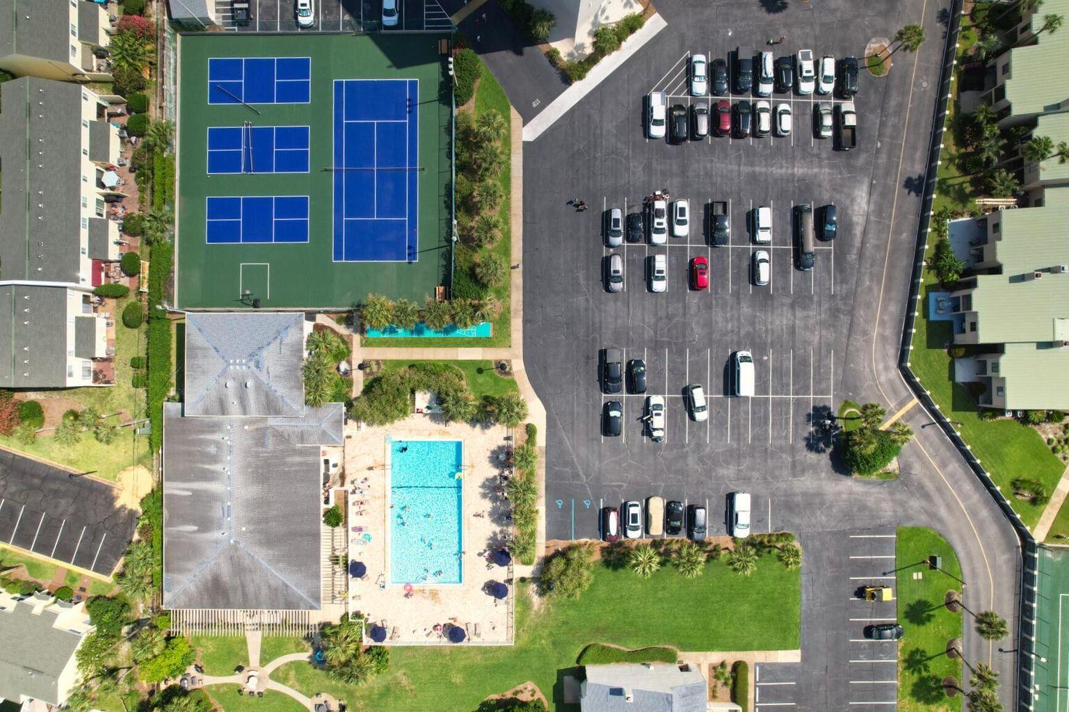 SHORELINE TOWERS 2 - Residential