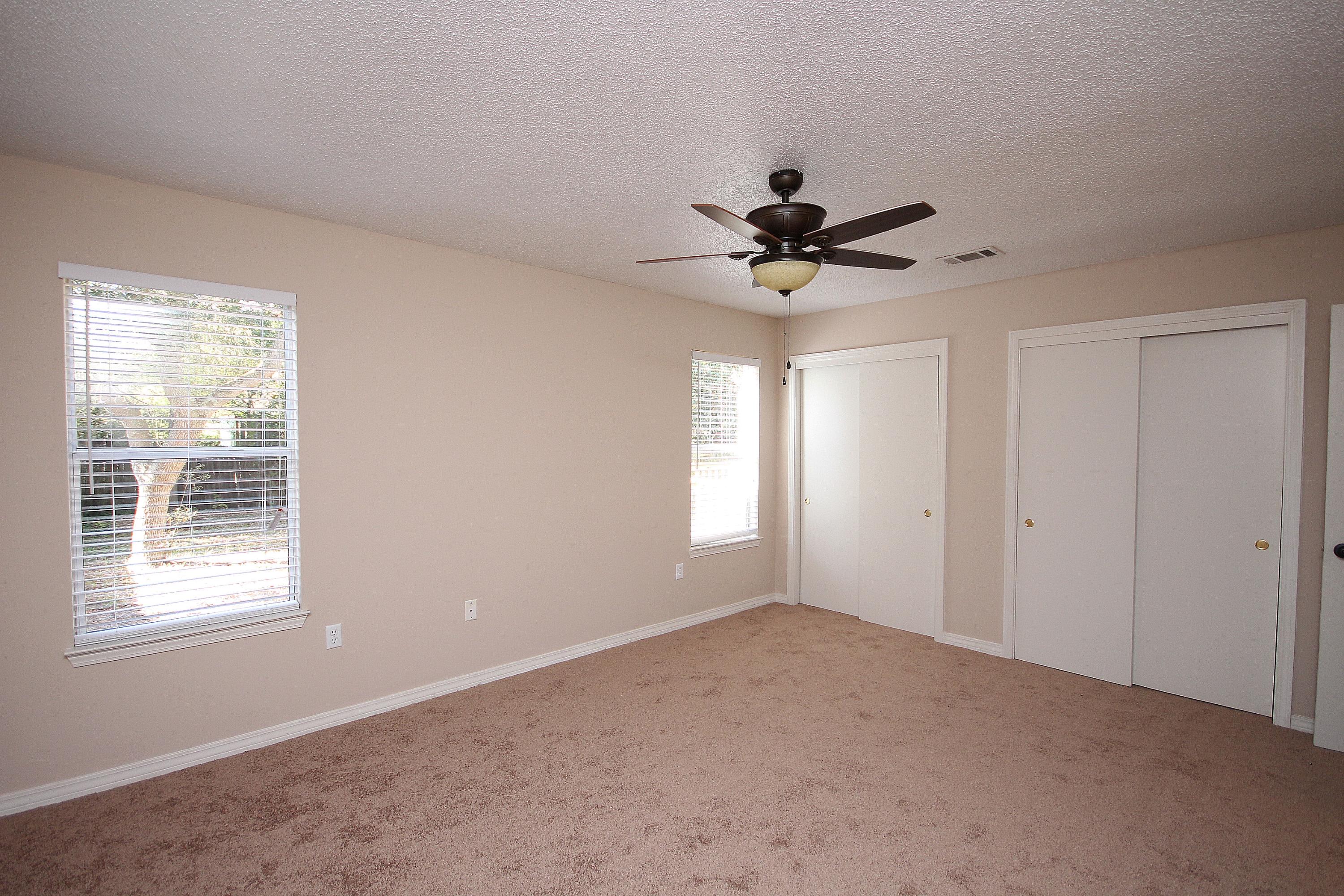 SCRANTON ESTATES - Residential