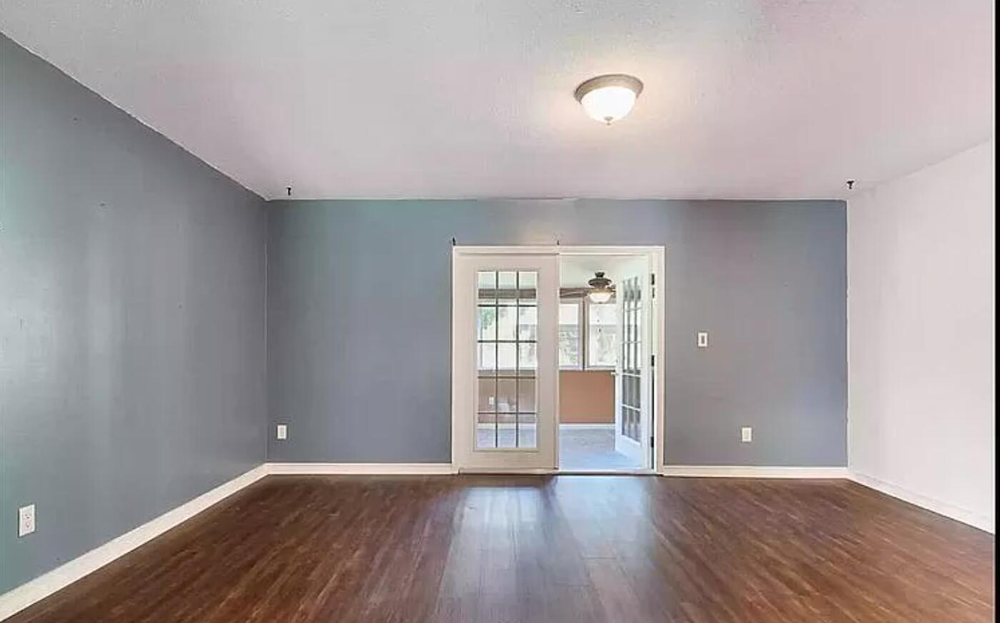 PINE MEADOWS 2ND ADDN - Residential