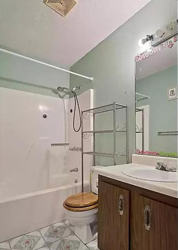 PINE MEADOWS 2ND ADDN - Residential