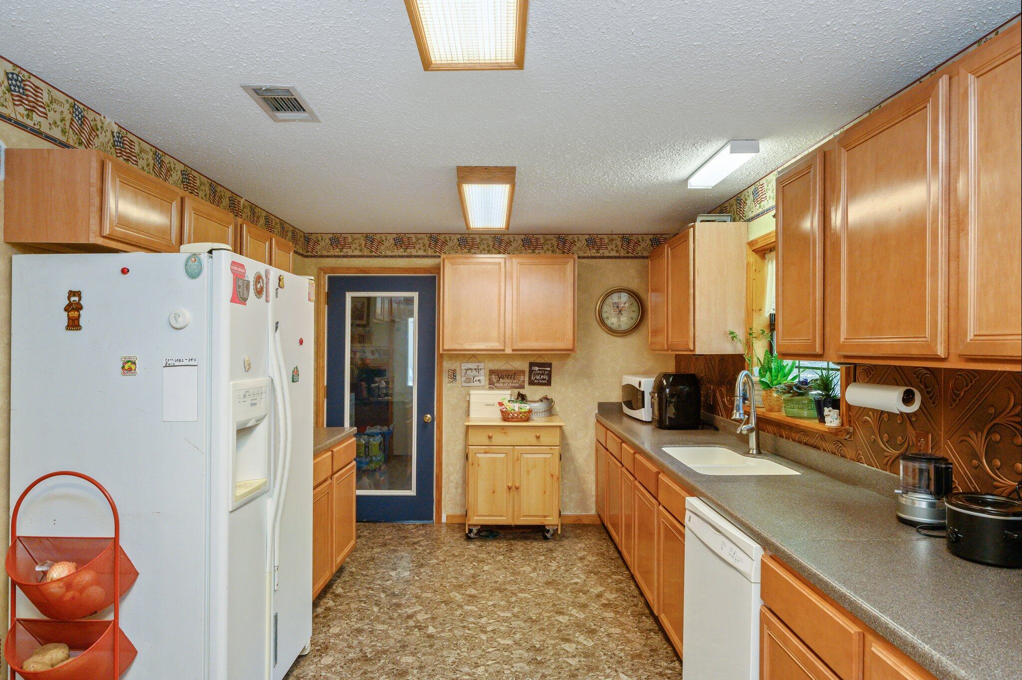 NORTH SUPERGROUP - Residential