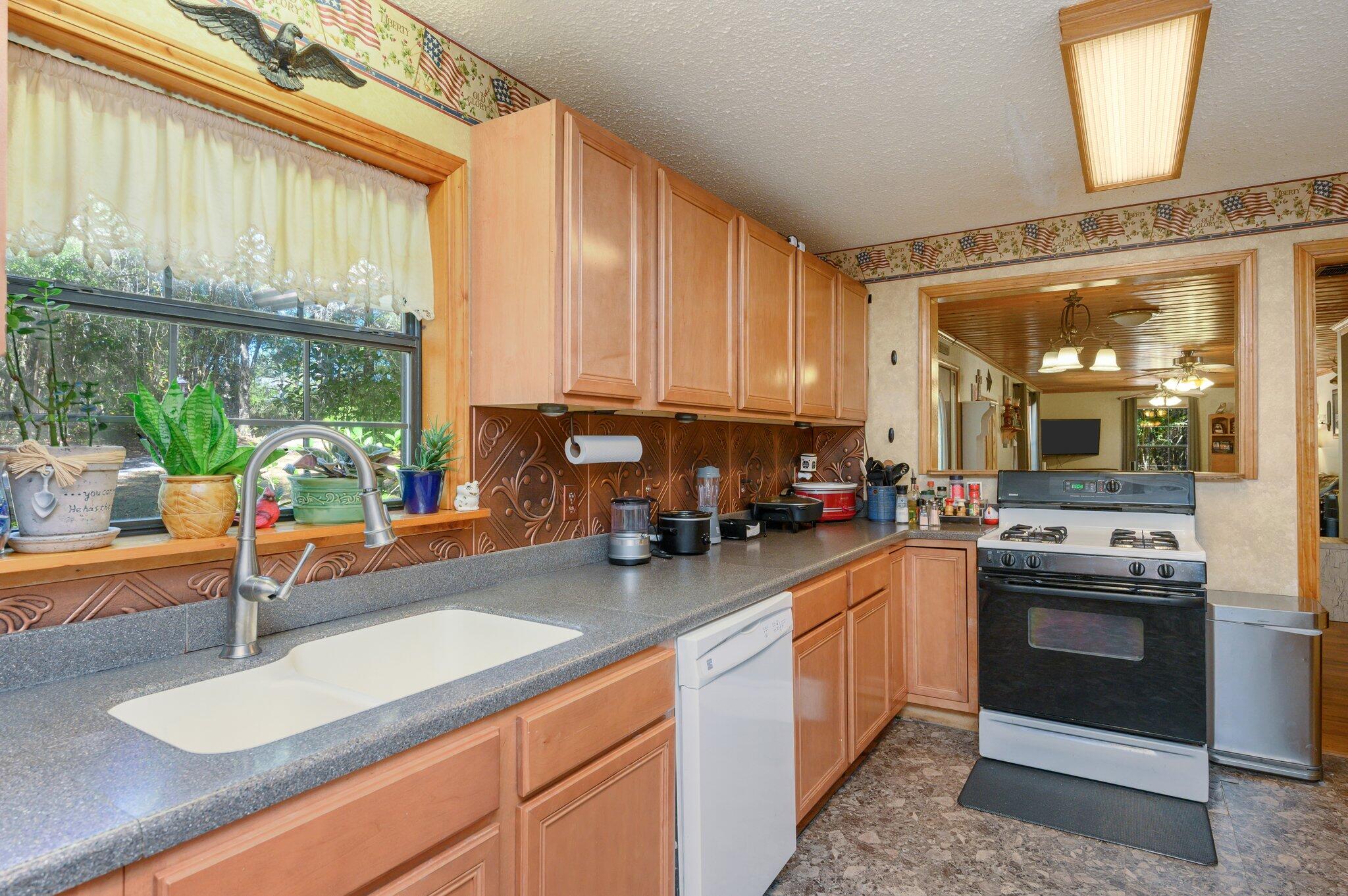 NORTH SUPERGROUP - Residential