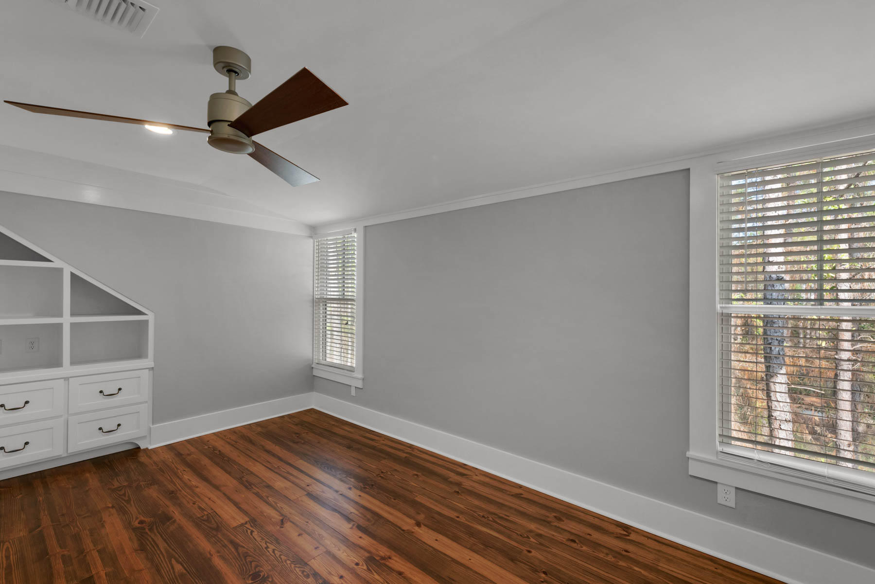 WATERCOLOR - Residential