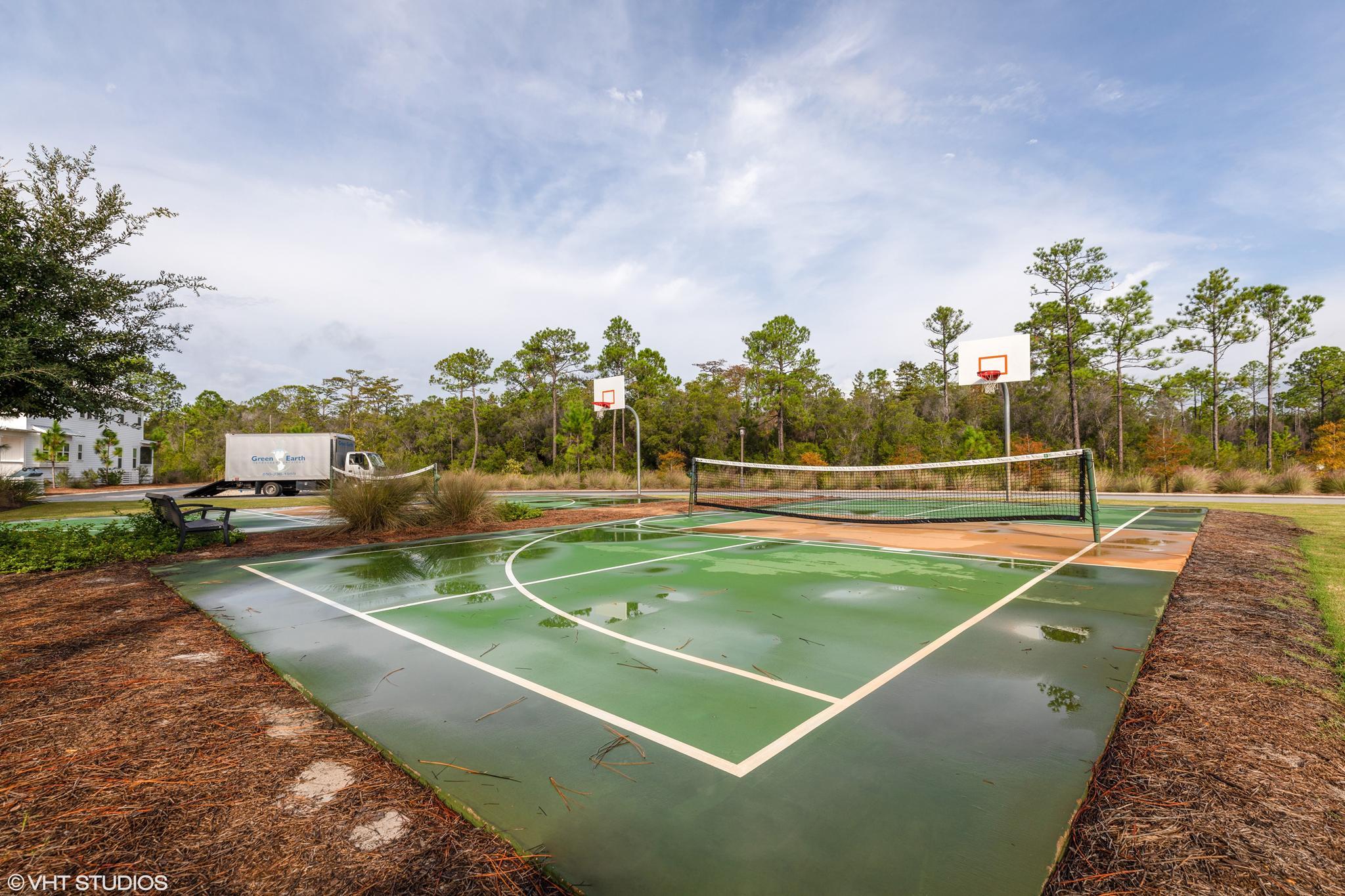 NATUREWALK AT SEAGROVE - Residential