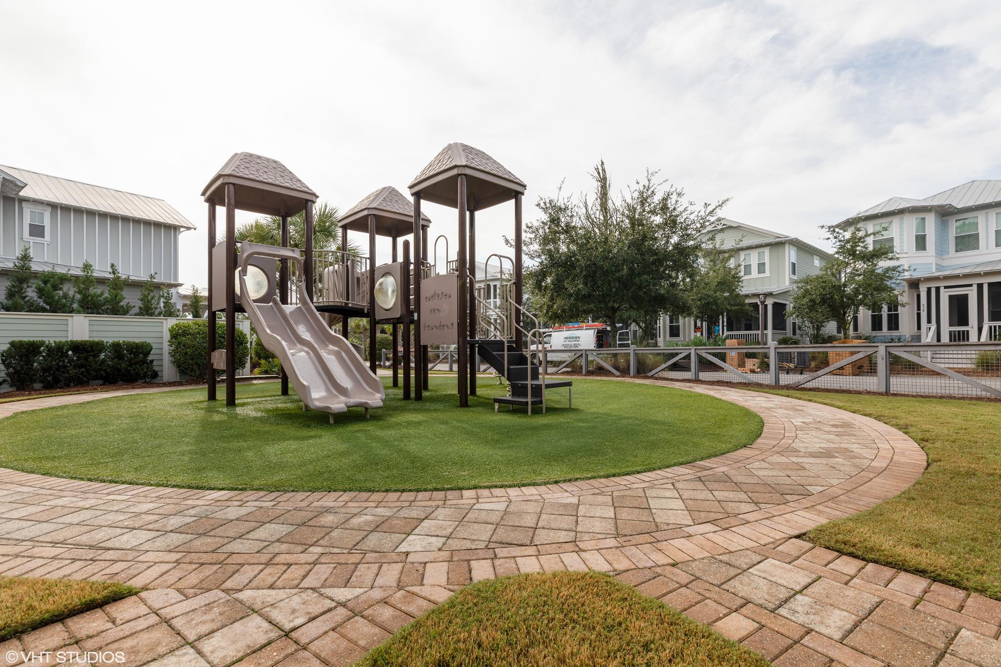 NATUREWALK AT SEAGROVE - Residential