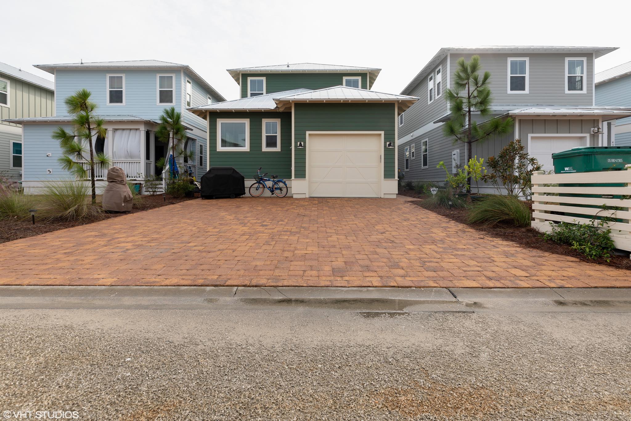 NATUREWALK AT SEAGROVE - Residential