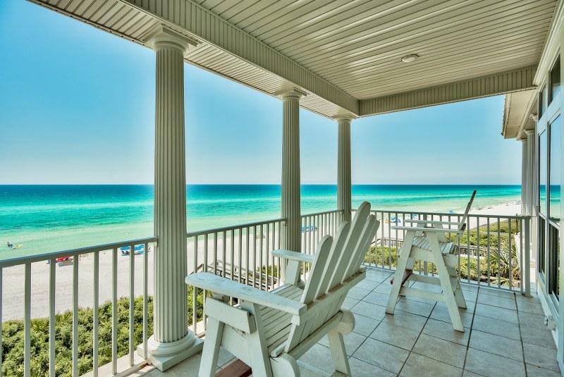 Lot 9-B BEING MORE PARTICULARLY DESCRIBED AS:COM AT THE NE/C OF LOT 10 DANABEACH S/D - Residential
