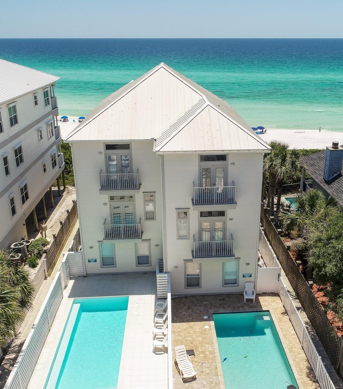 Lot 9-B BEING MORE PARTICULARLY DESCRIBED AS:COM AT THE NE/C OF LOT 10 DANABEACH S/D - Residential