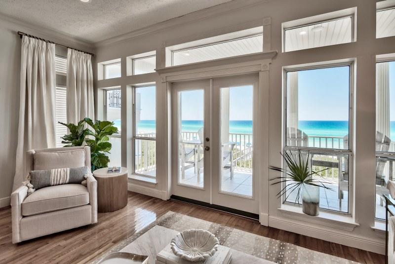 Lot 9-B BEING MORE PARTICULARLY DESCRIBED AS:COM AT THE NE/C OF LOT 10 DANABEACH S/D - Residential