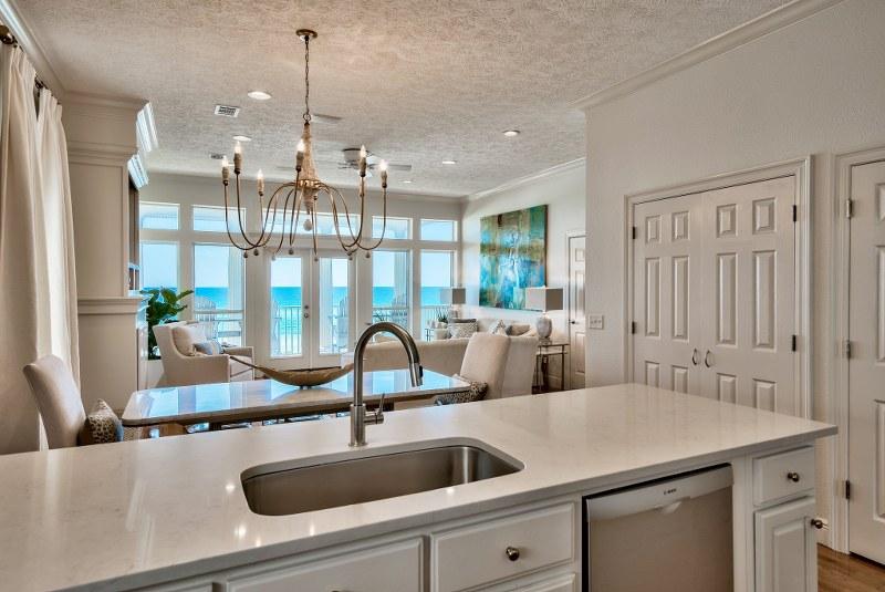Lot 9-B BEING MORE PARTICULARLY DESCRIBED AS:COM AT THE NE/C OF LOT 10 DANABEACH S/D - Residential
