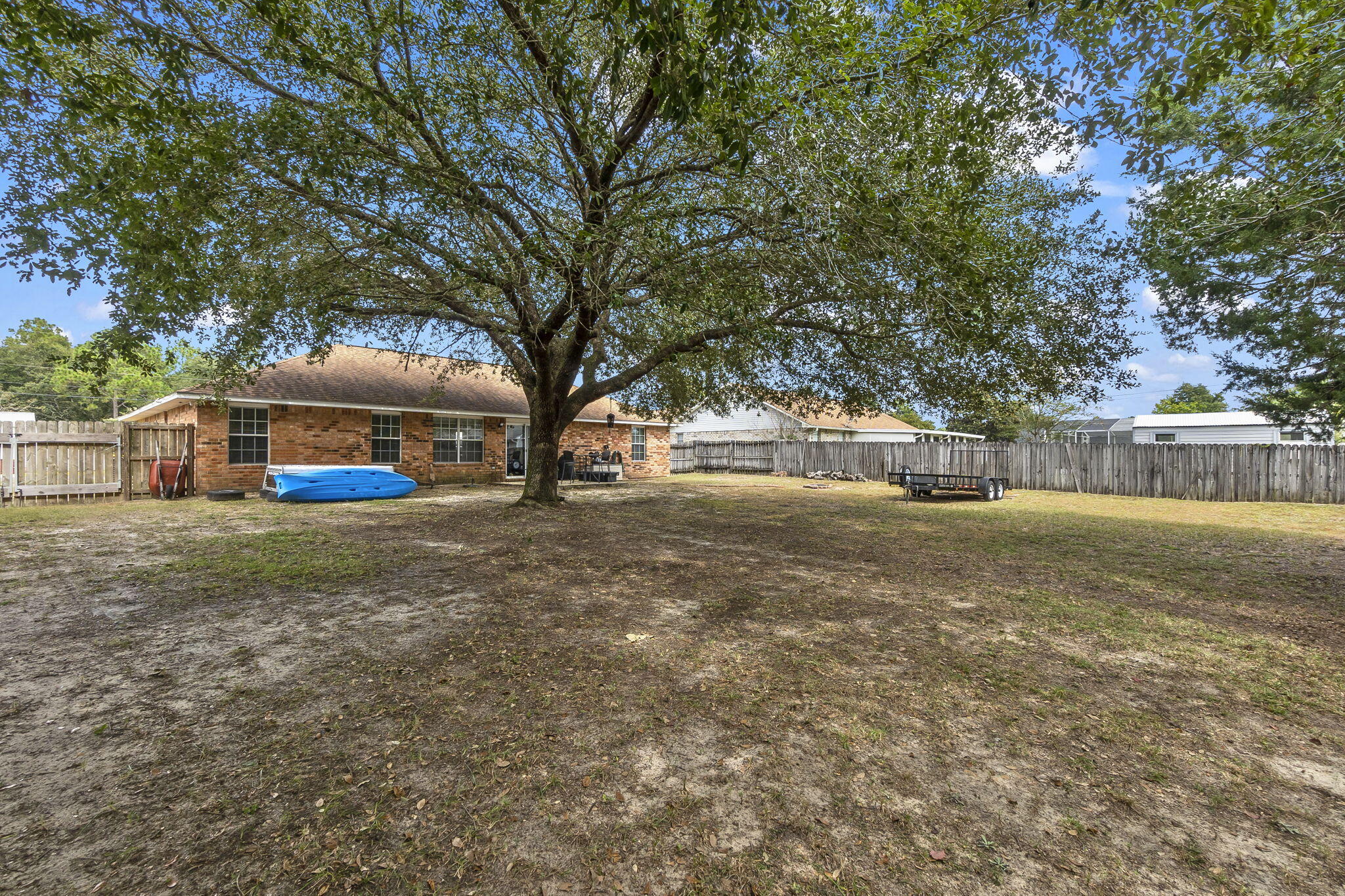 COUNTRY BREEZE ESTATES - Residential