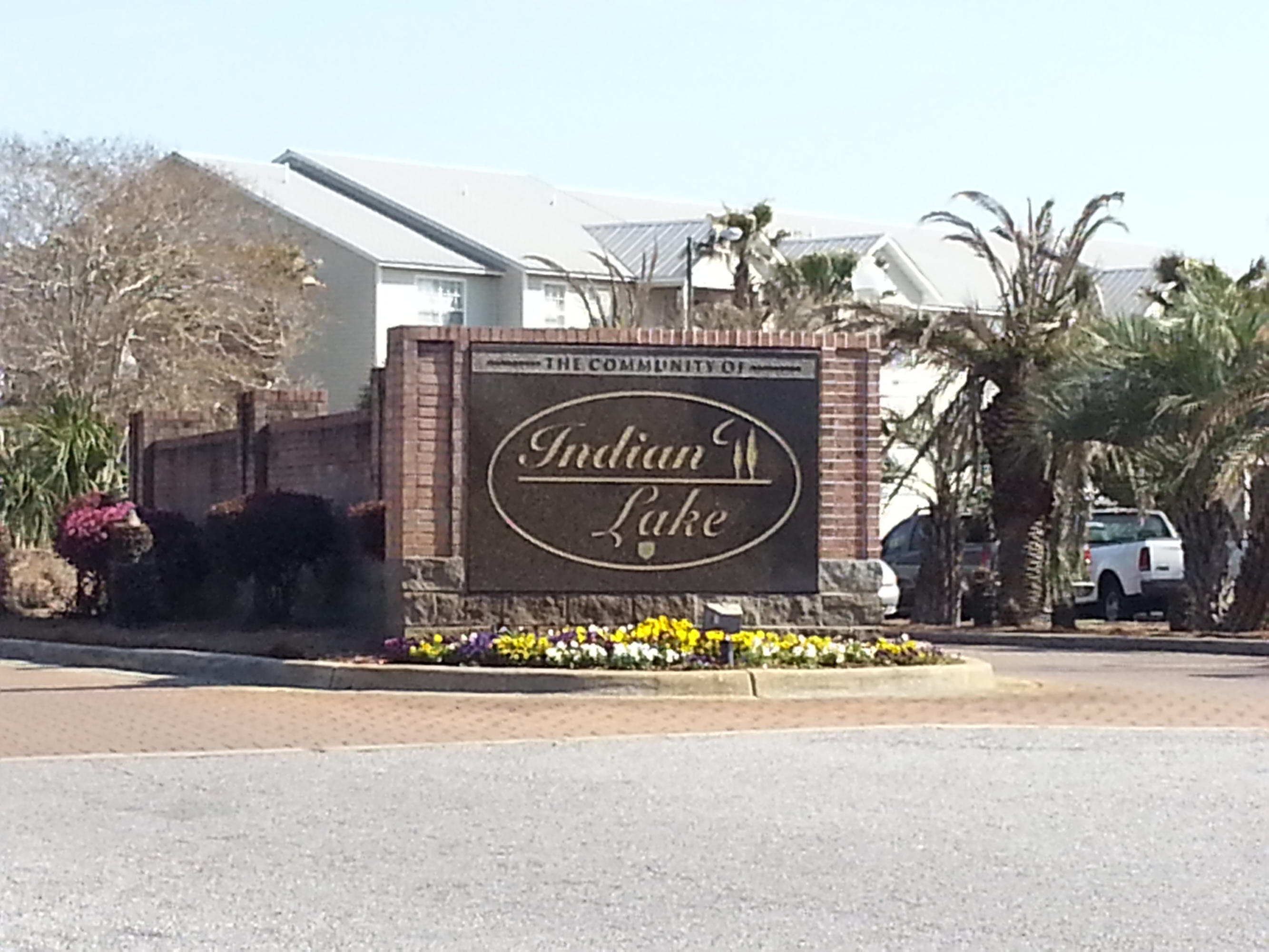 INDIAN LAKE - Residential