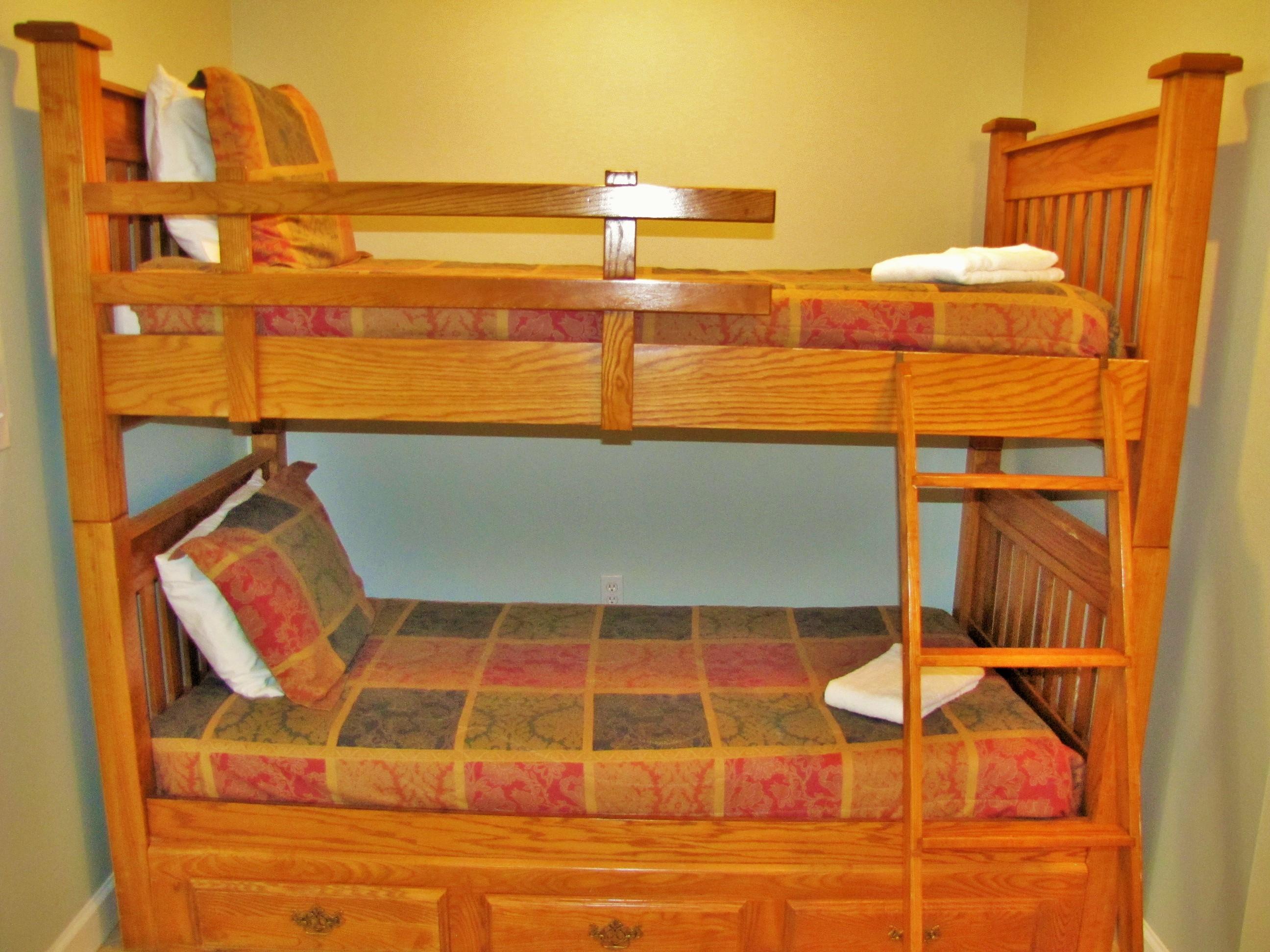 BEACH RETREAT - Residential