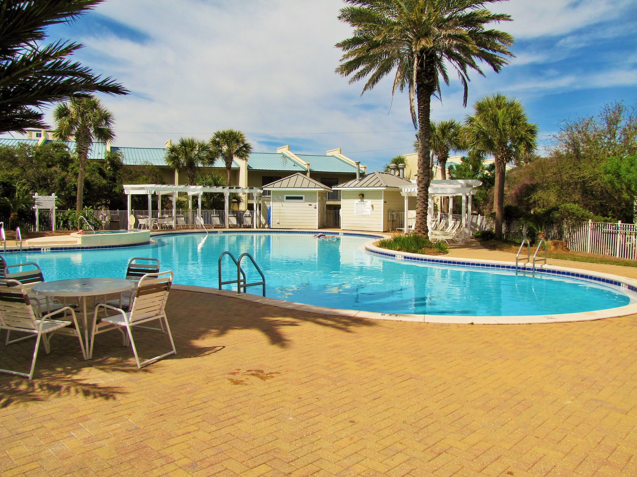 BEACH RETREAT - Residential