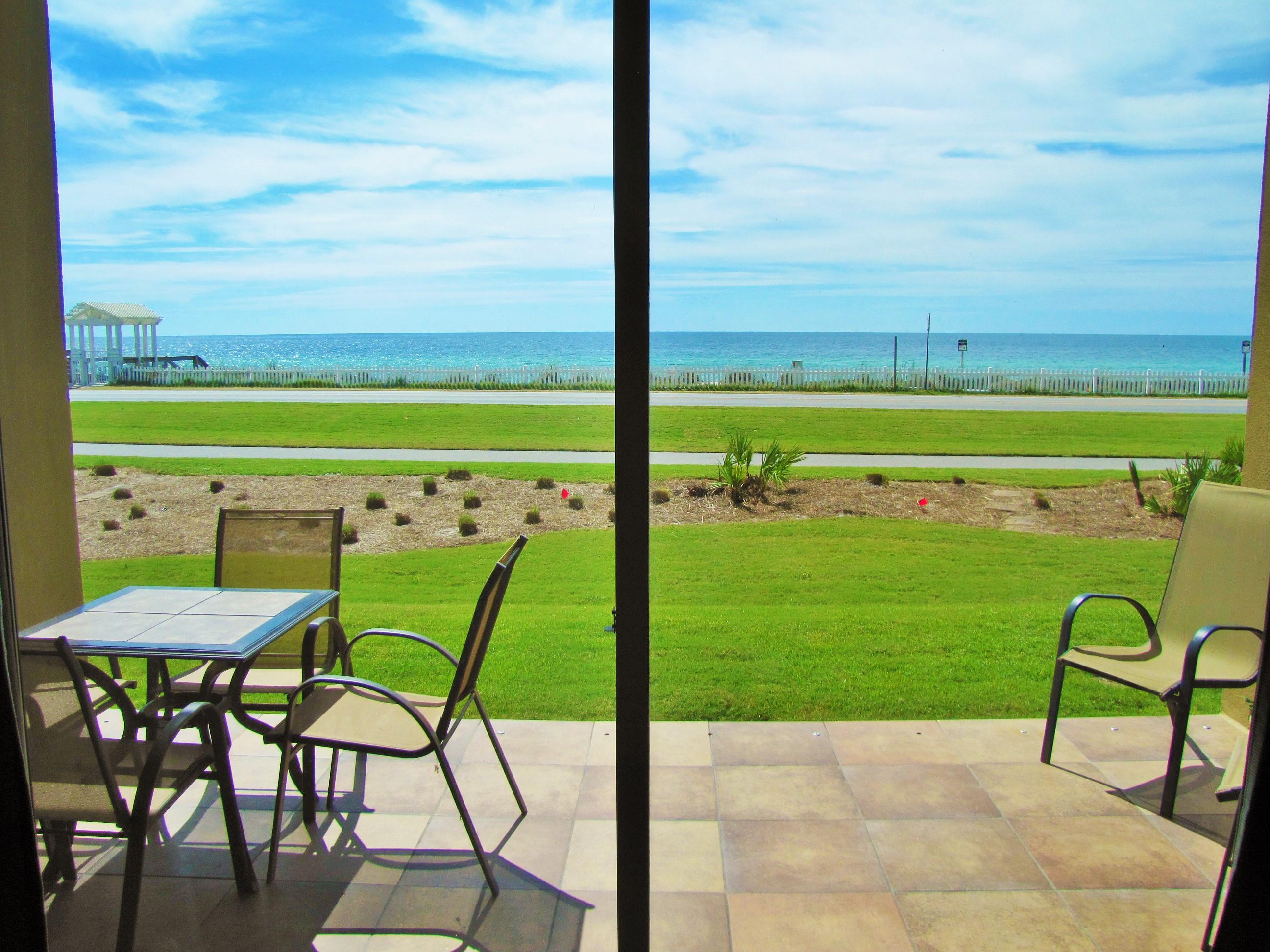 BEACH RETREAT - Residential