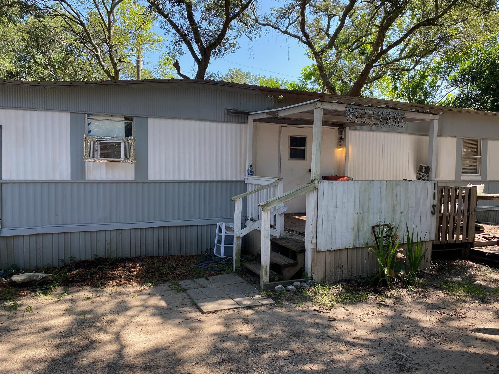 Do you need a VERY affordable 2 bedroom mobile that has a huge workshop with power and is on a concrete slab? Look no further! This home needs some TLC, but you end up with more equity! Seller is expecting a quick cash deal on this one as it is ready to be lived in! This home is close to shopping in the heart of Ft Walton Beach and Mary Esther! You are never far from the white sandy beaches of the Emerald Coast, so make your appointment to see this home, today! Cheers