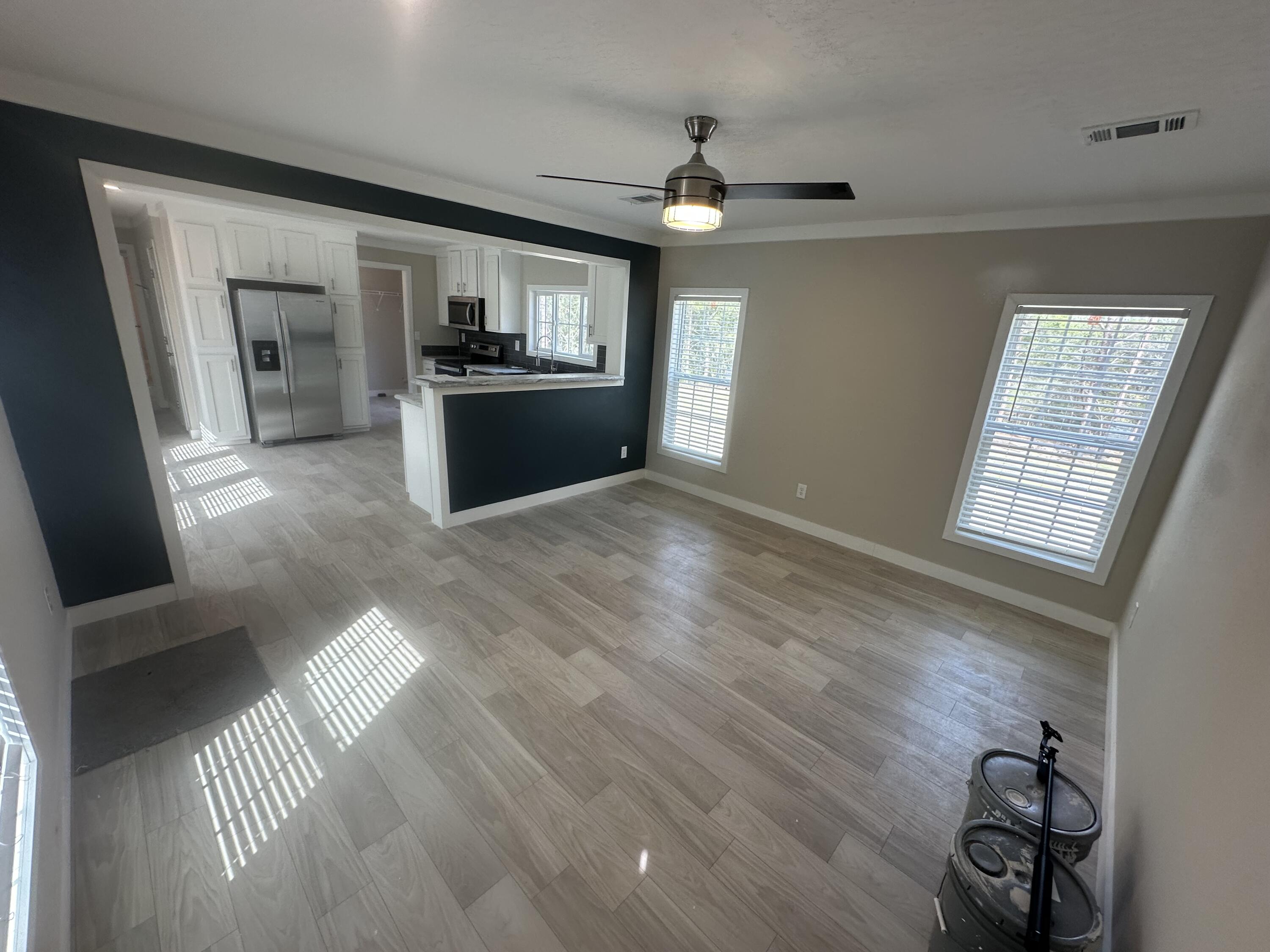 NO RECORDED SUBDIVISION - Residential