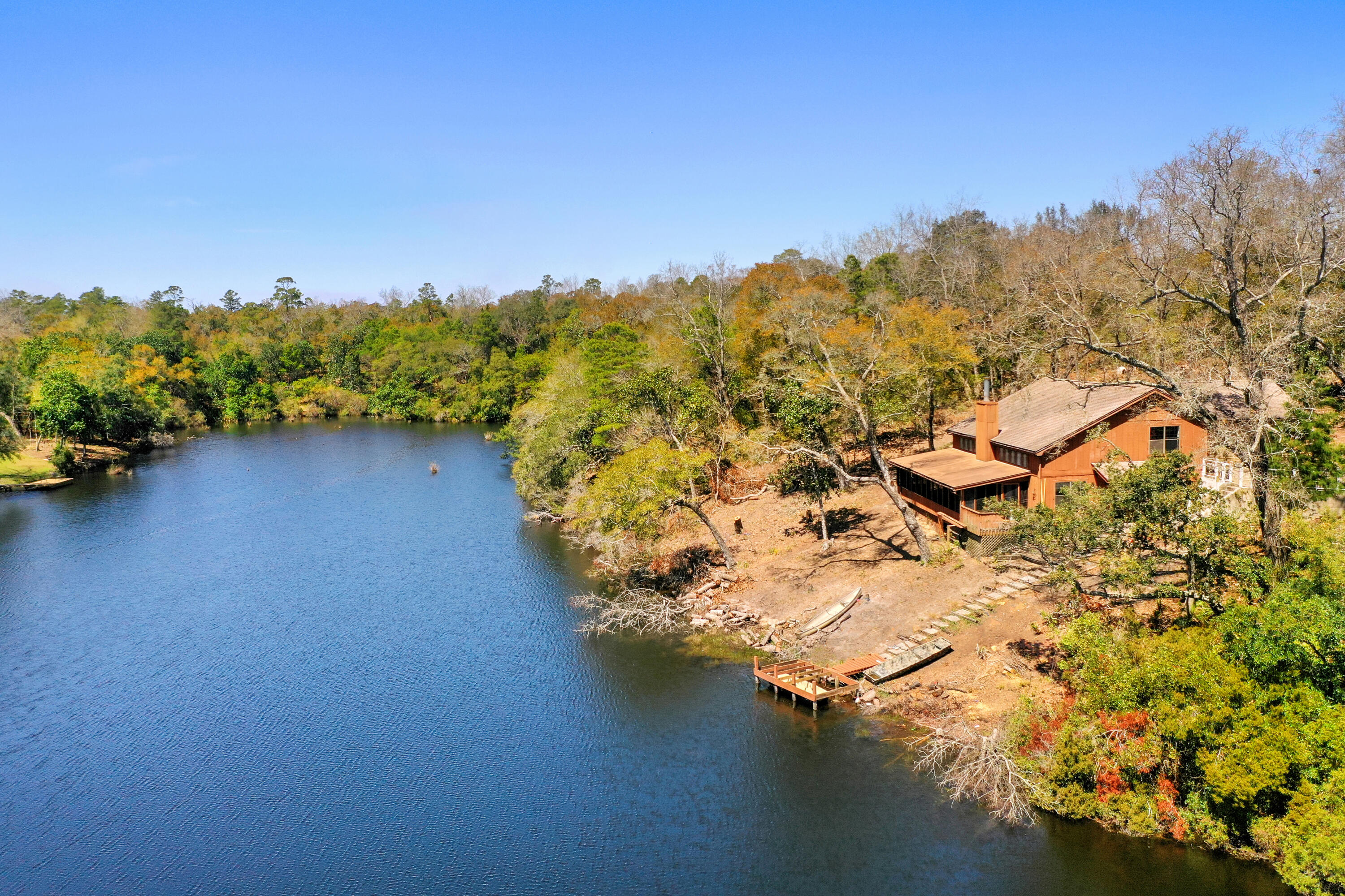 LAKE SHARON ESTATES - Residential