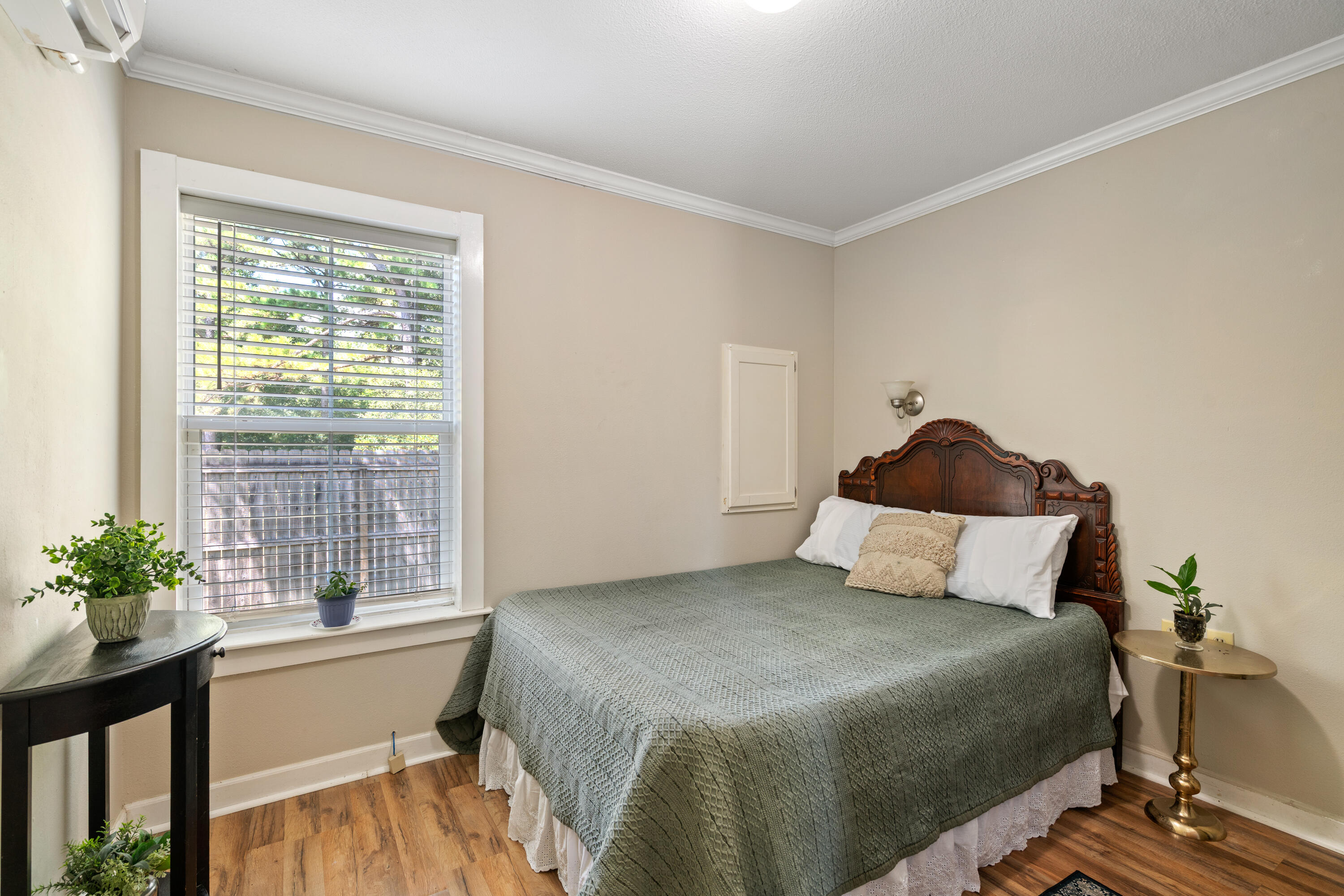 METES & BOUNDS - Residential Lease