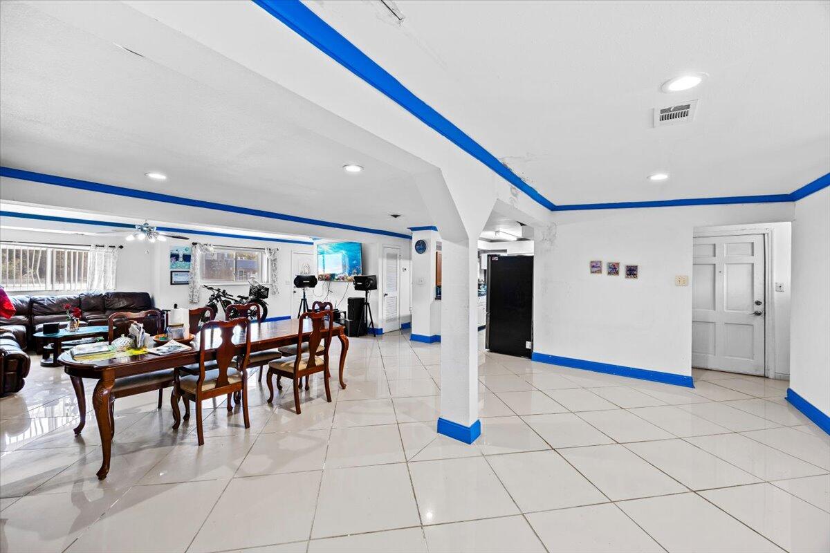 SKY CREST - Residential