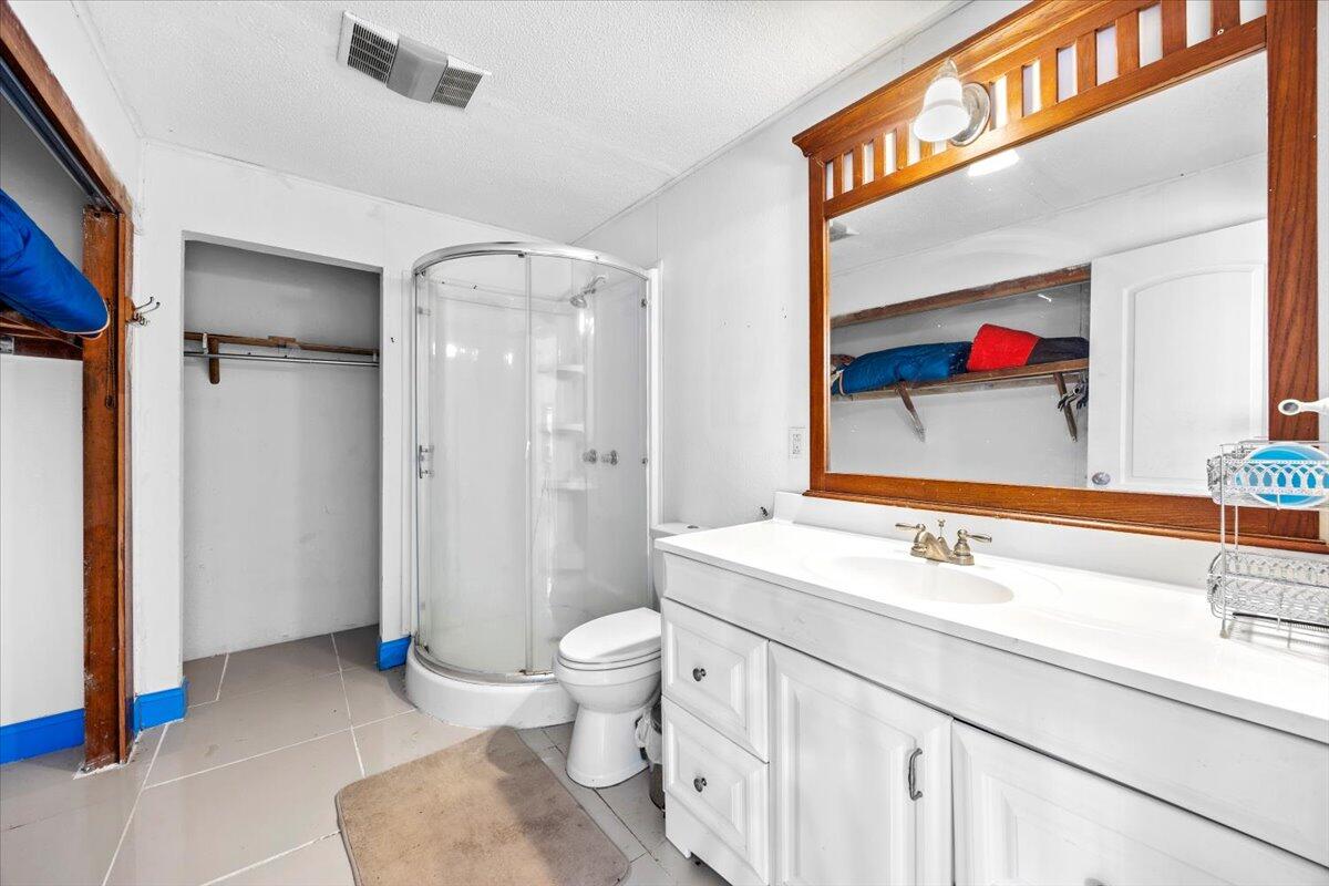 SKY CREST - Residential