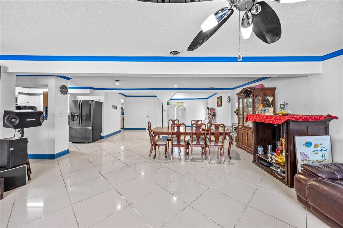 SKY CREST - Residential