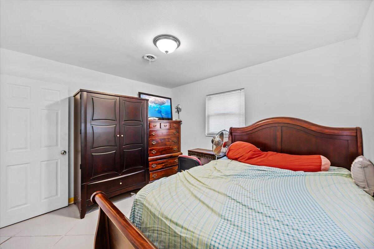 SKY CREST - Residential