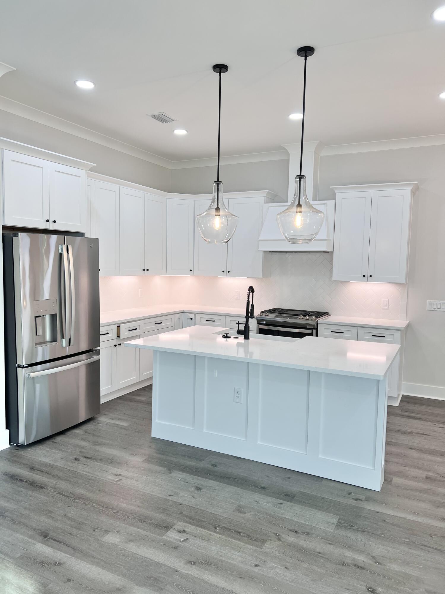 Deer Moss Creek - Residential