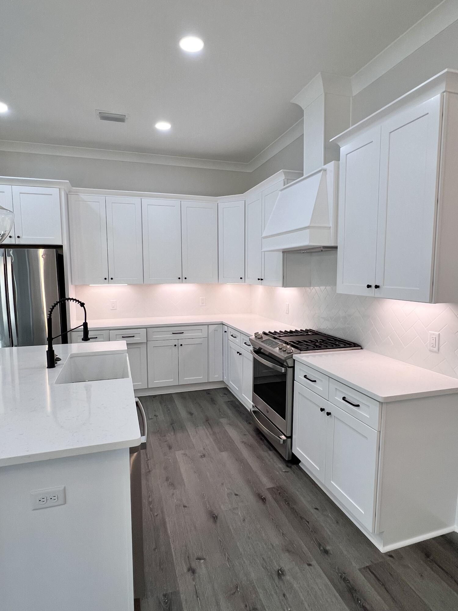 Deer Moss Creek - Residential