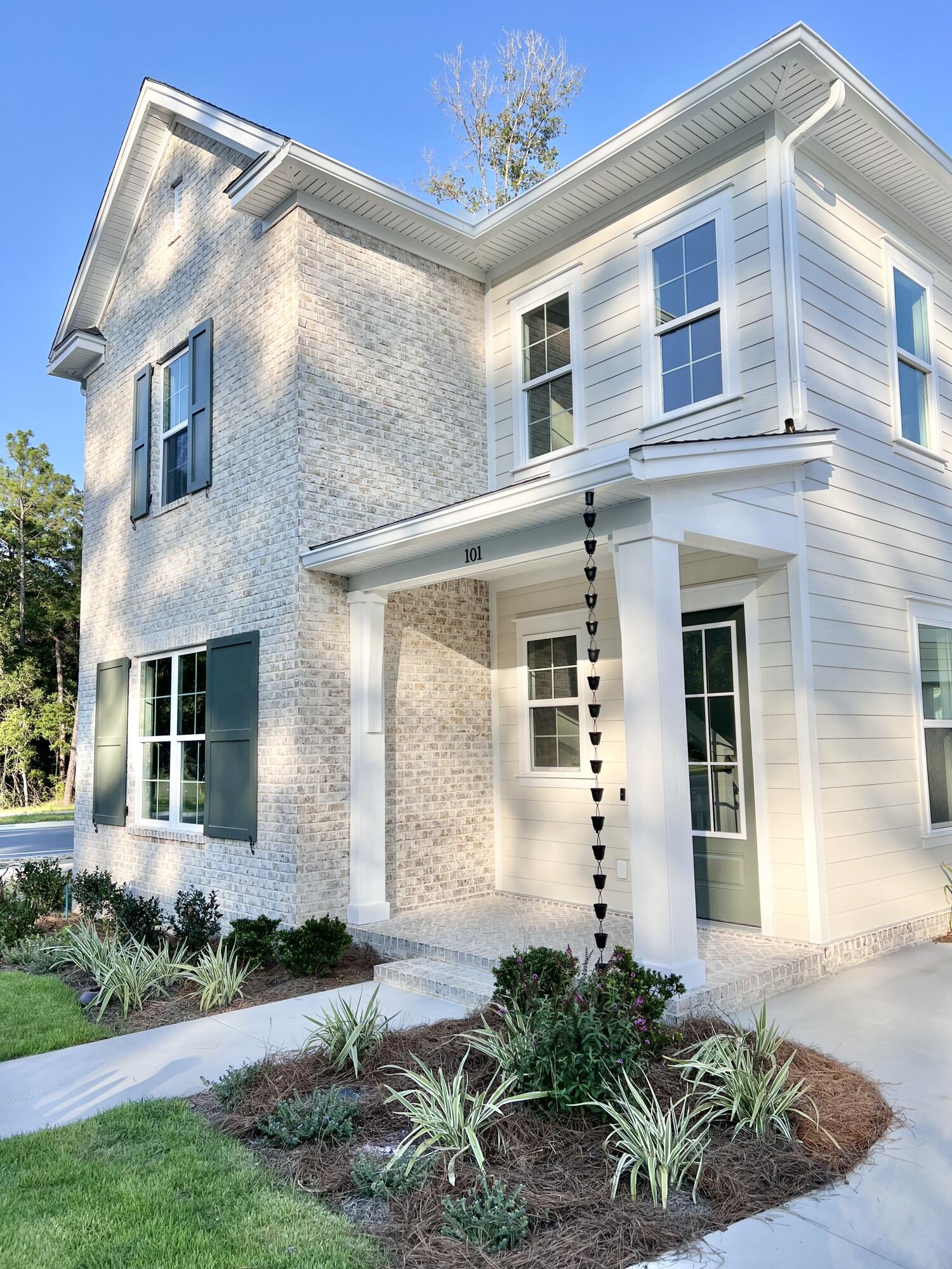 Deer Moss Creek - Residential