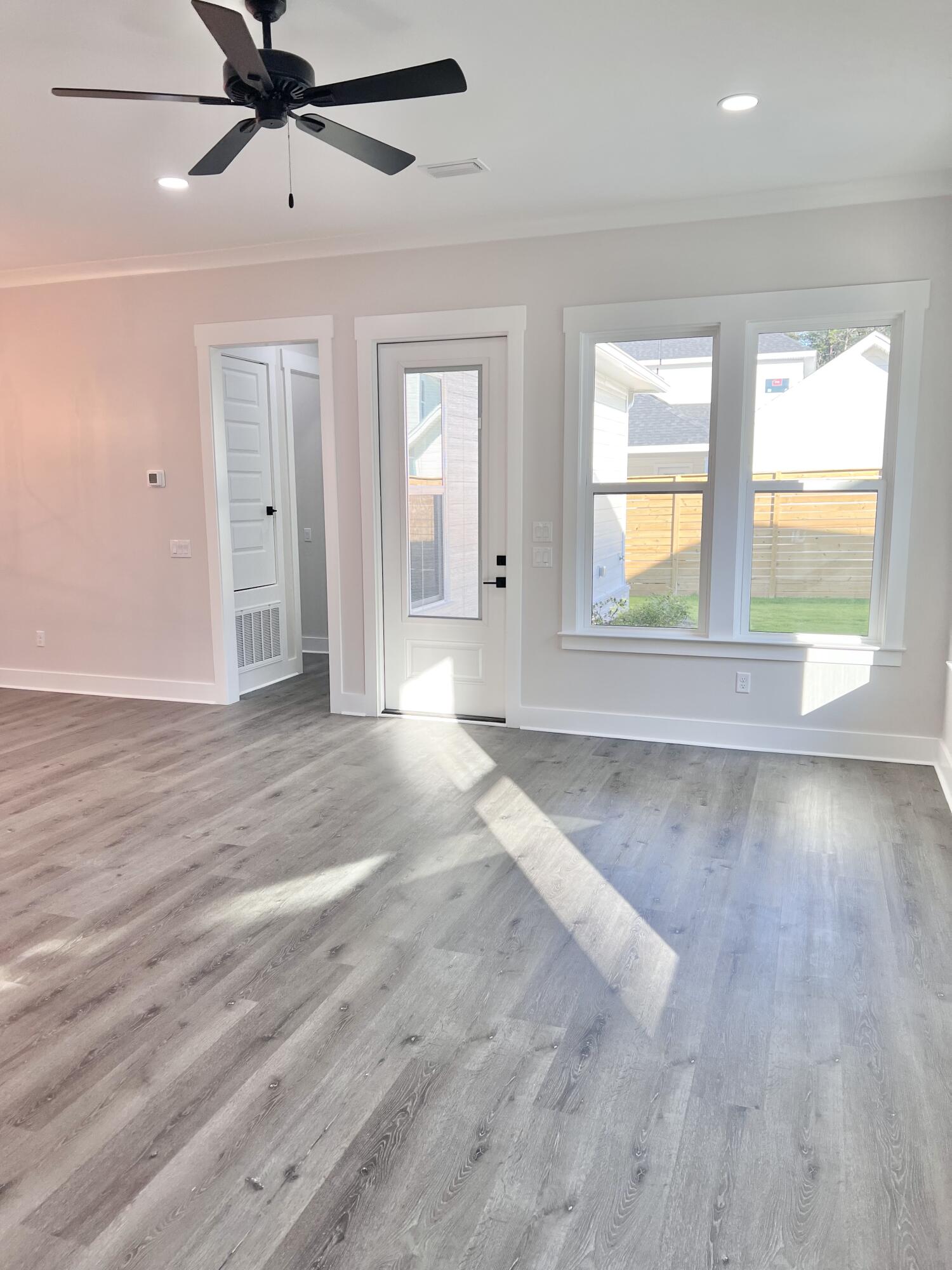 Deer Moss Creek - Residential