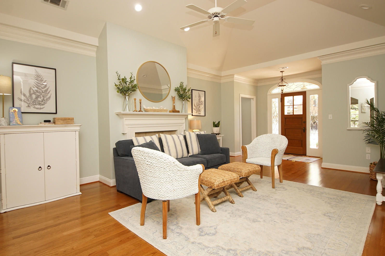 OAKMONT PLACE - Residential