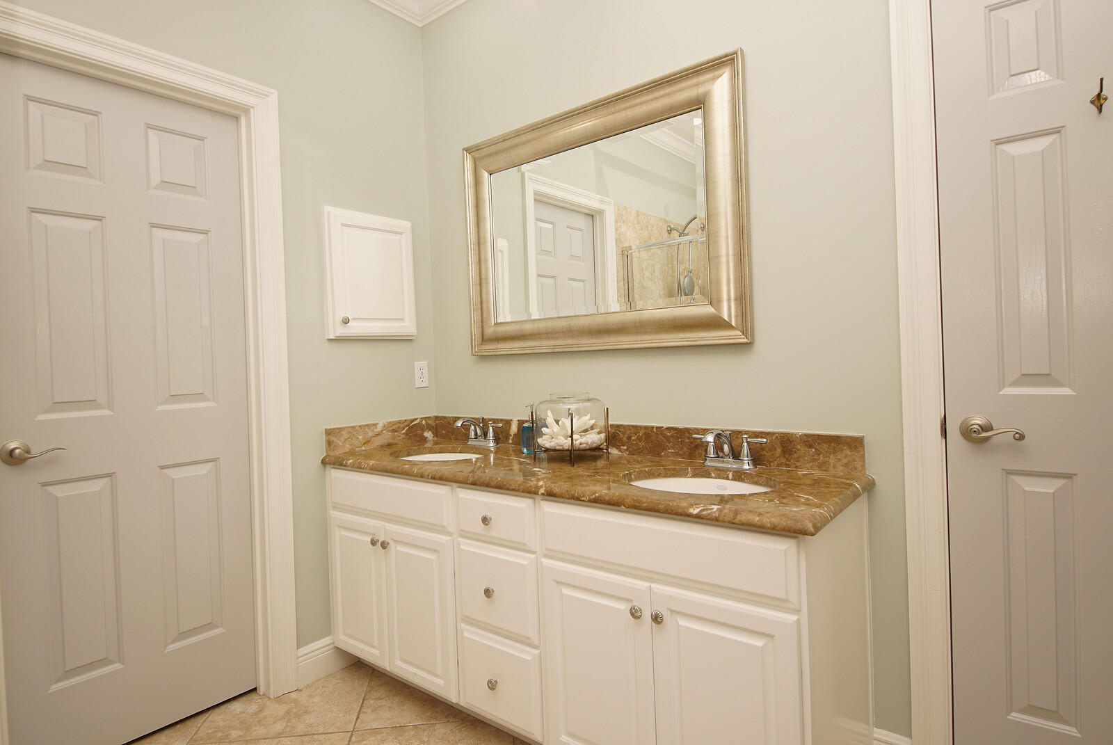 OAKMONT PLACE - Residential