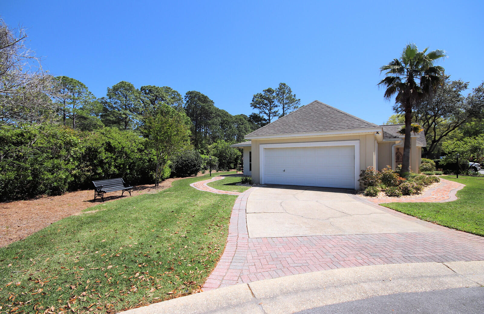 OAKMONT PLACE - Residential